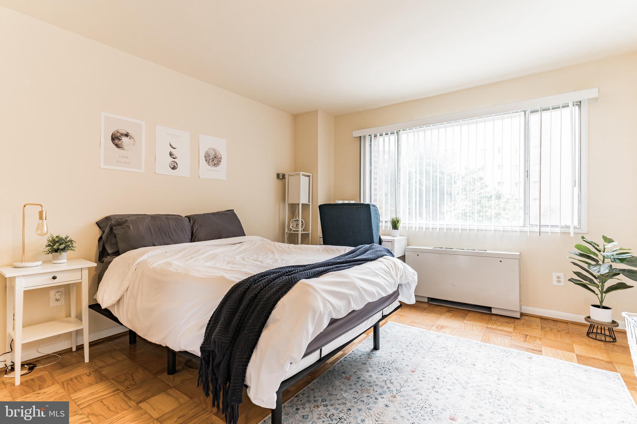 LANCASTER - Residential Lease