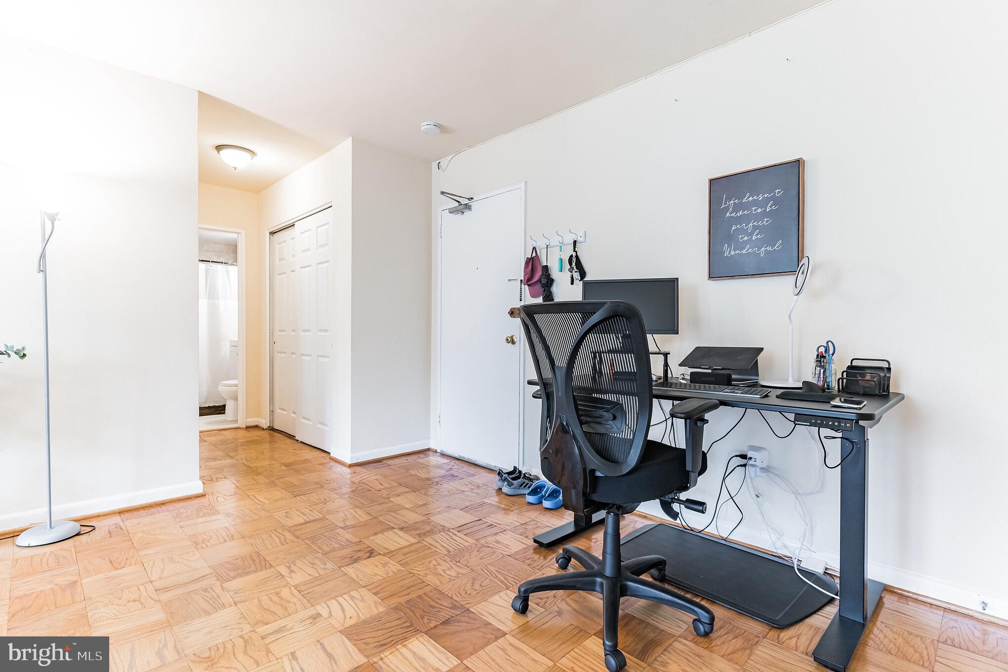 LANCASTER - Residential Lease