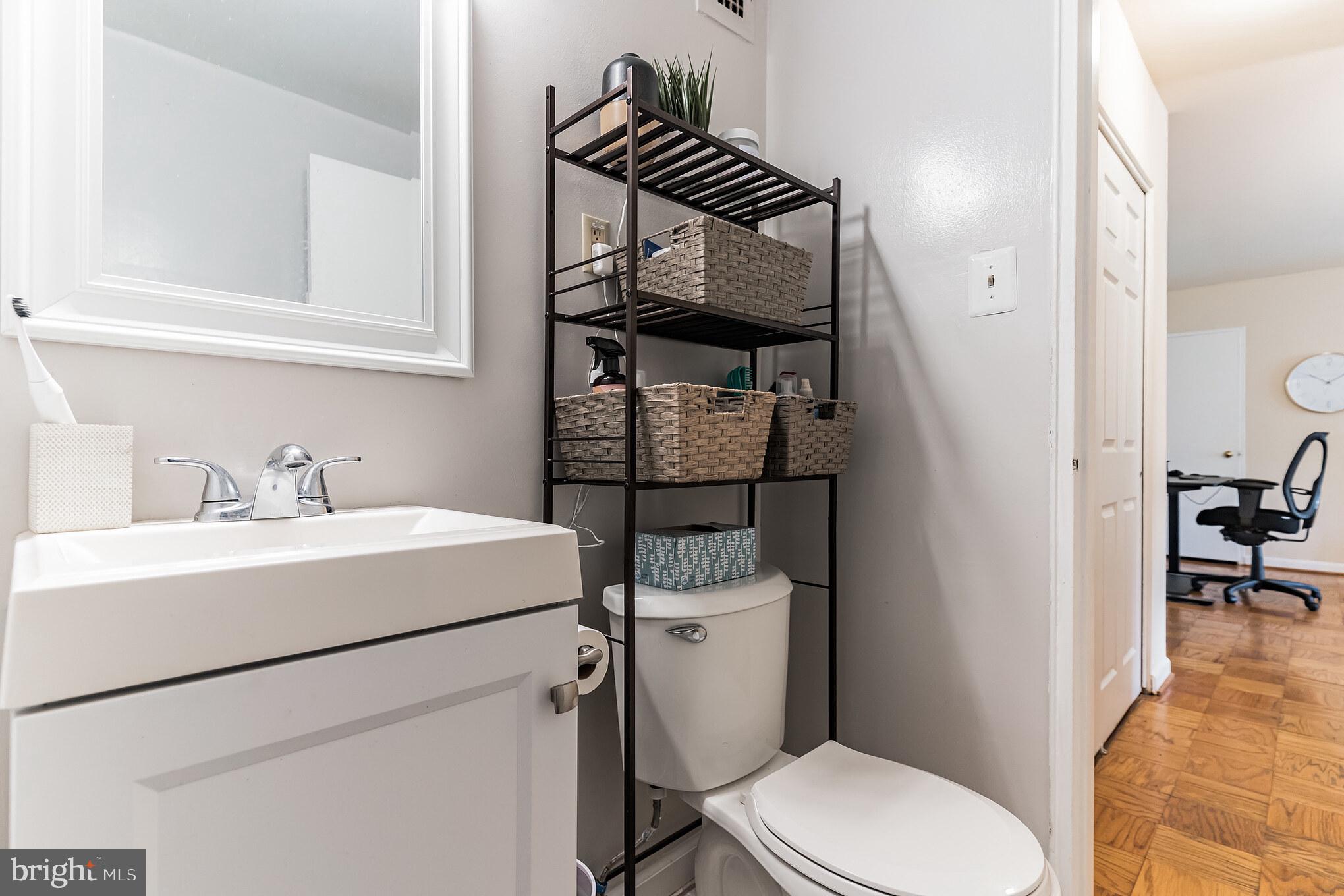 LANCASTER - Residential Lease