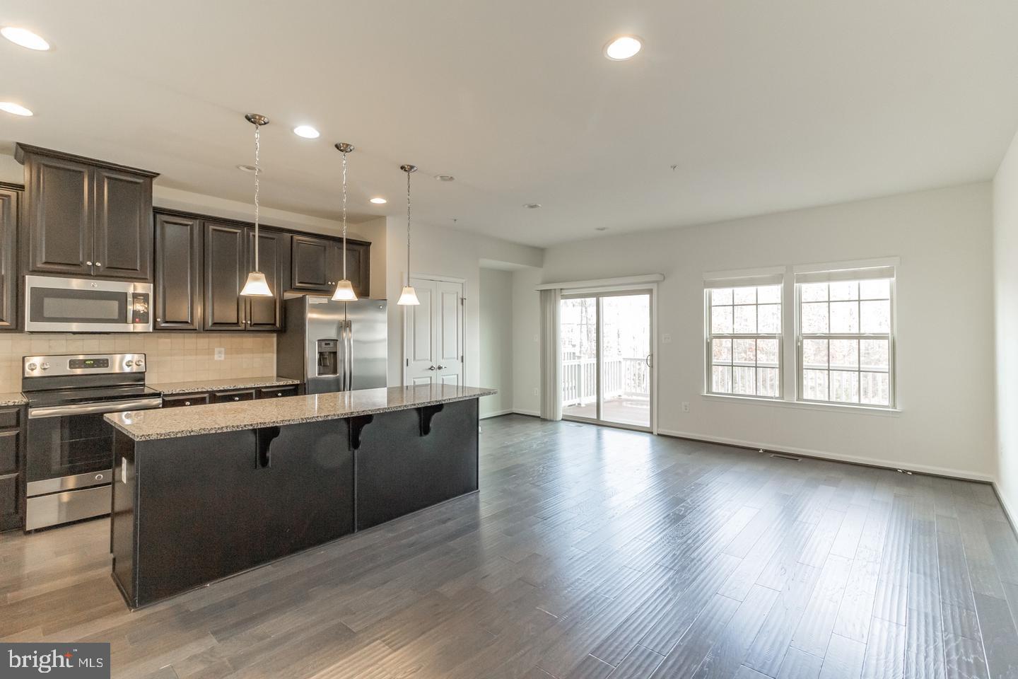 PARKSIDE - Residential