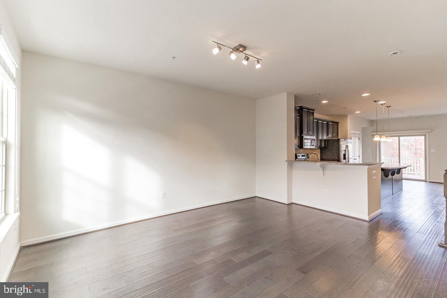 PARKSIDE - Residential