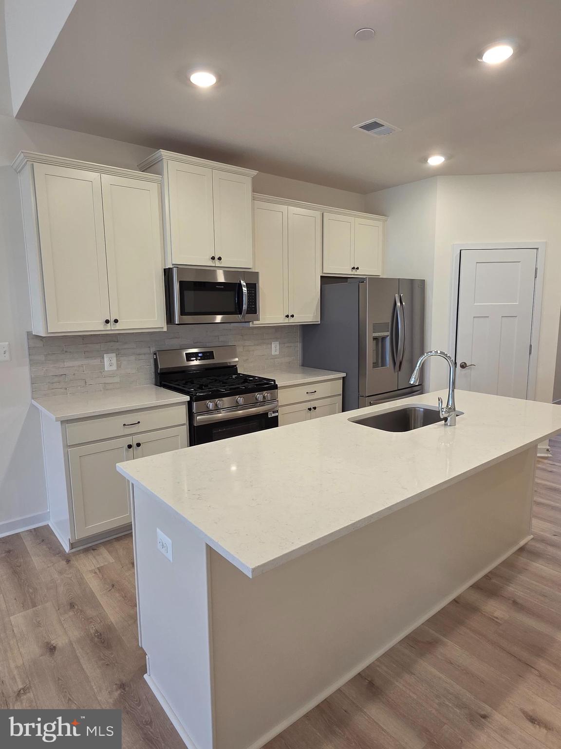 GILBERT MEADOWS - Residential