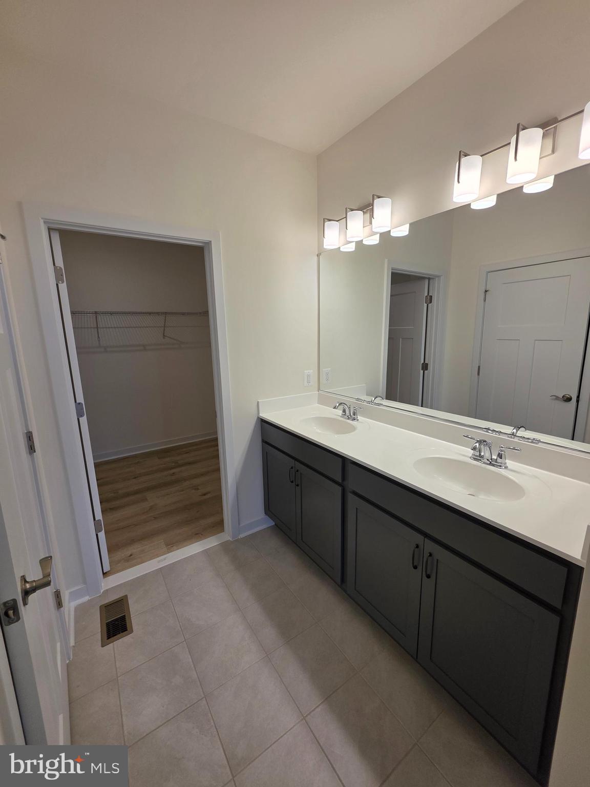 GILBERT MEADOWS - Residential