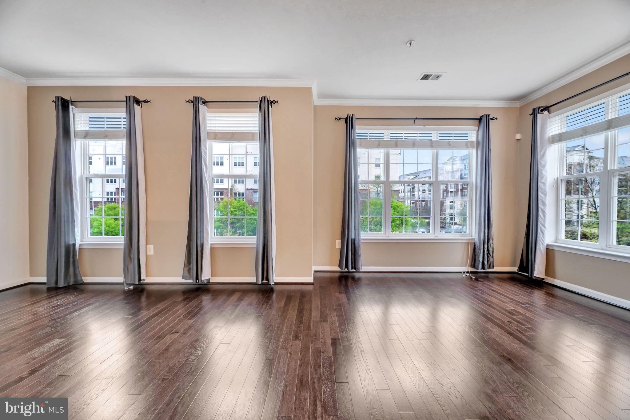 TOWN CENTER AT CAMP SPRINGS - Residential Lease