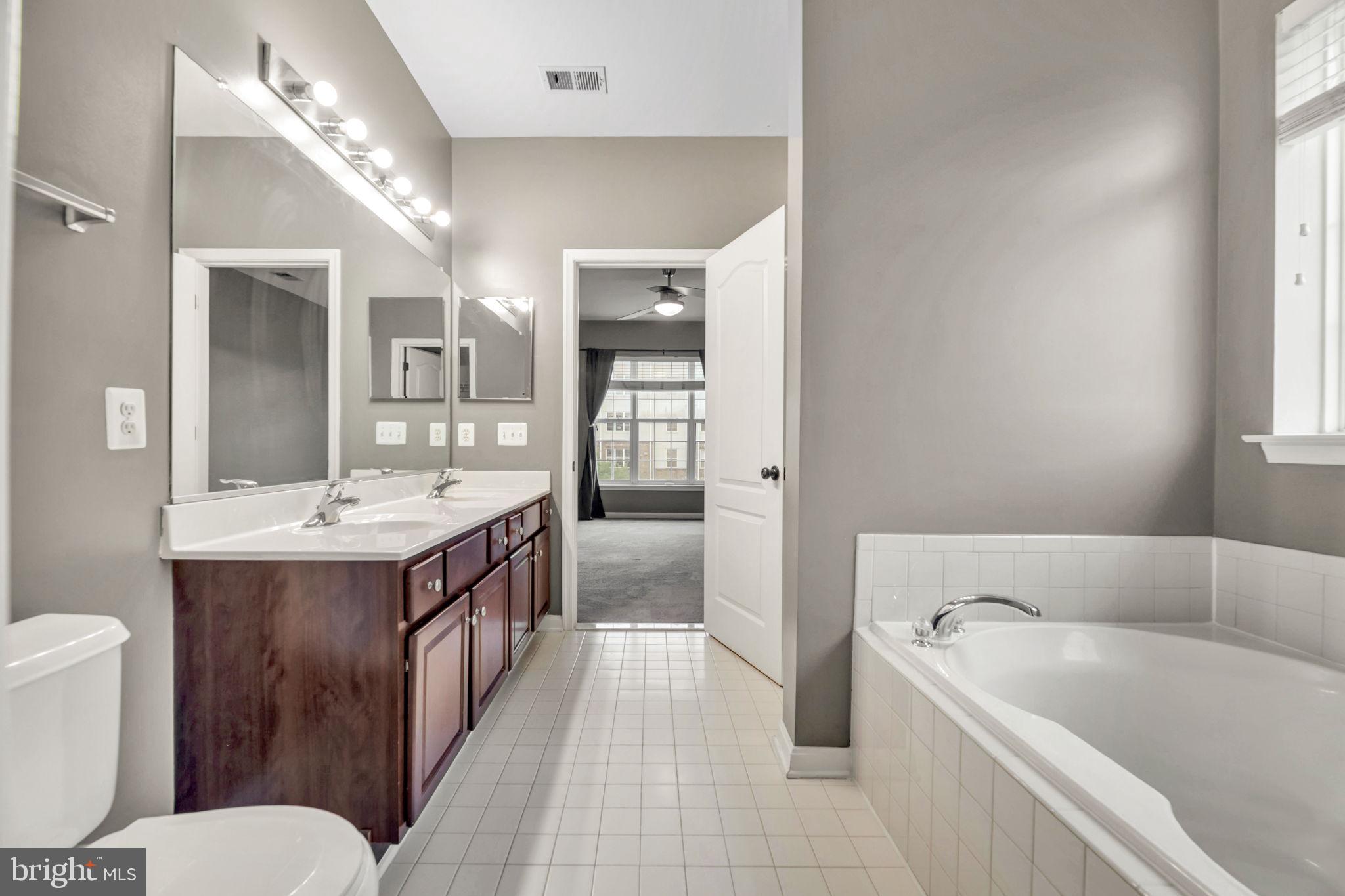 TOWN CENTER AT CAMP SPRINGS - Residential Lease