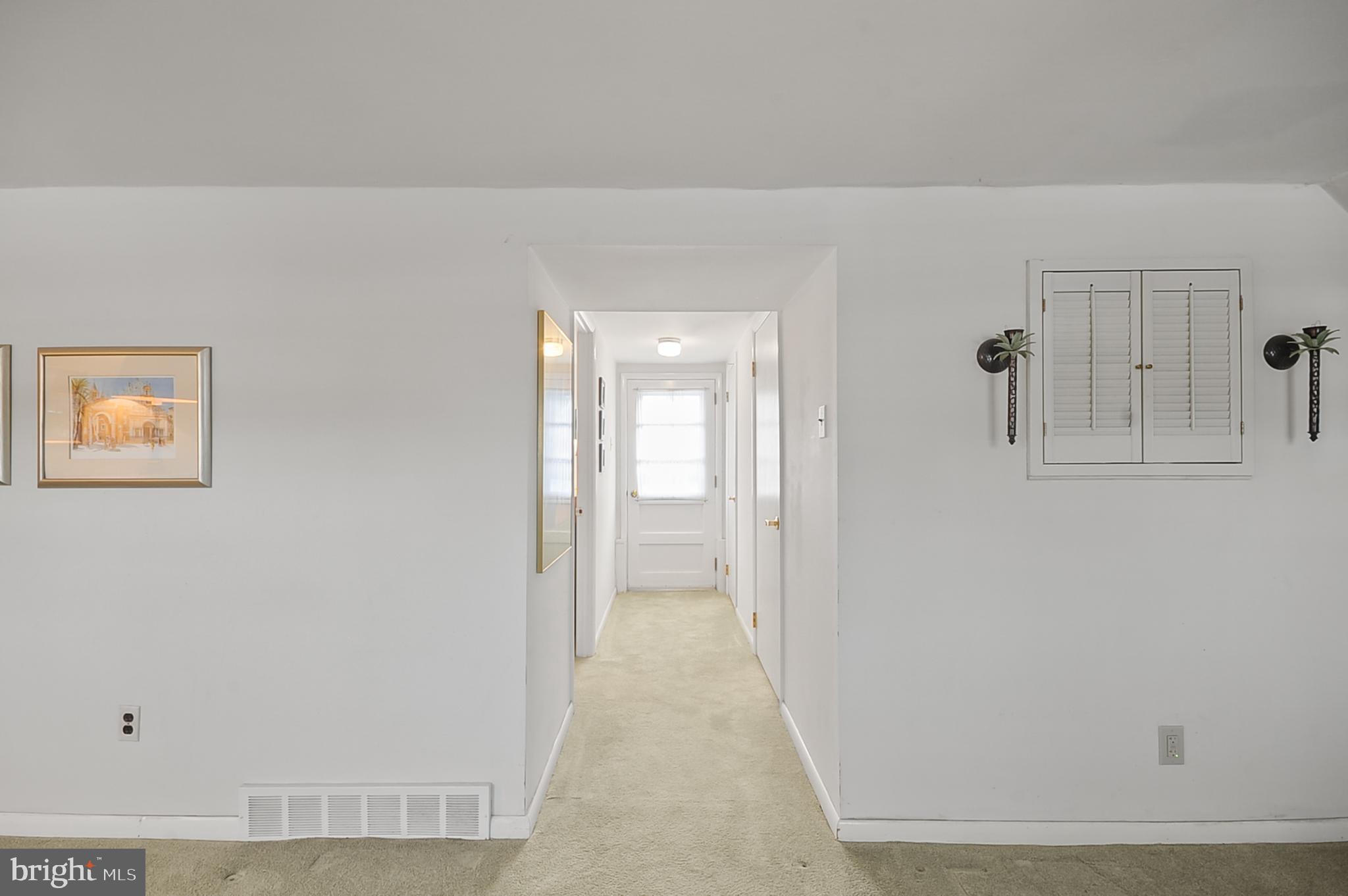 BURGUNDY HILLS - Residential