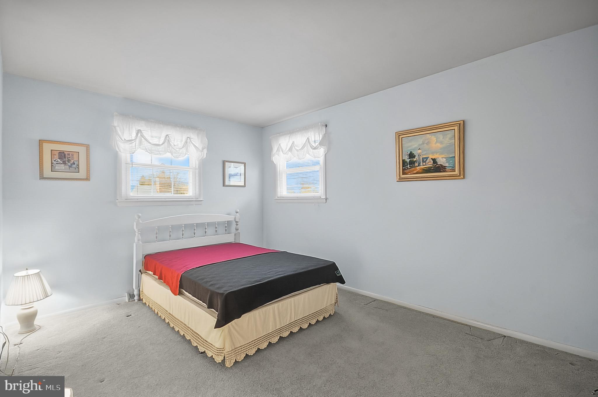 BURGUNDY HILLS - Residential