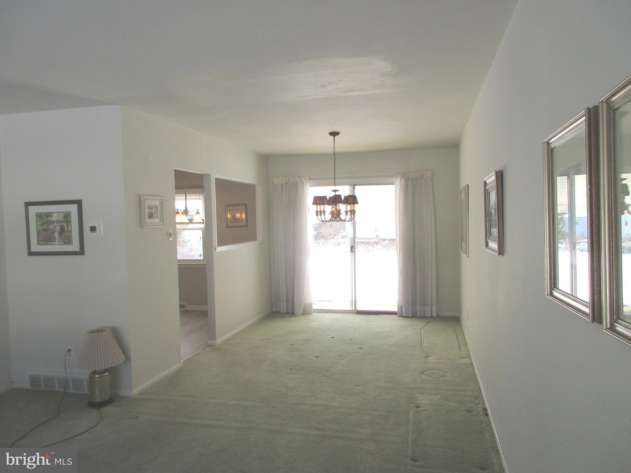 BURGUNDY HILLS - Residential