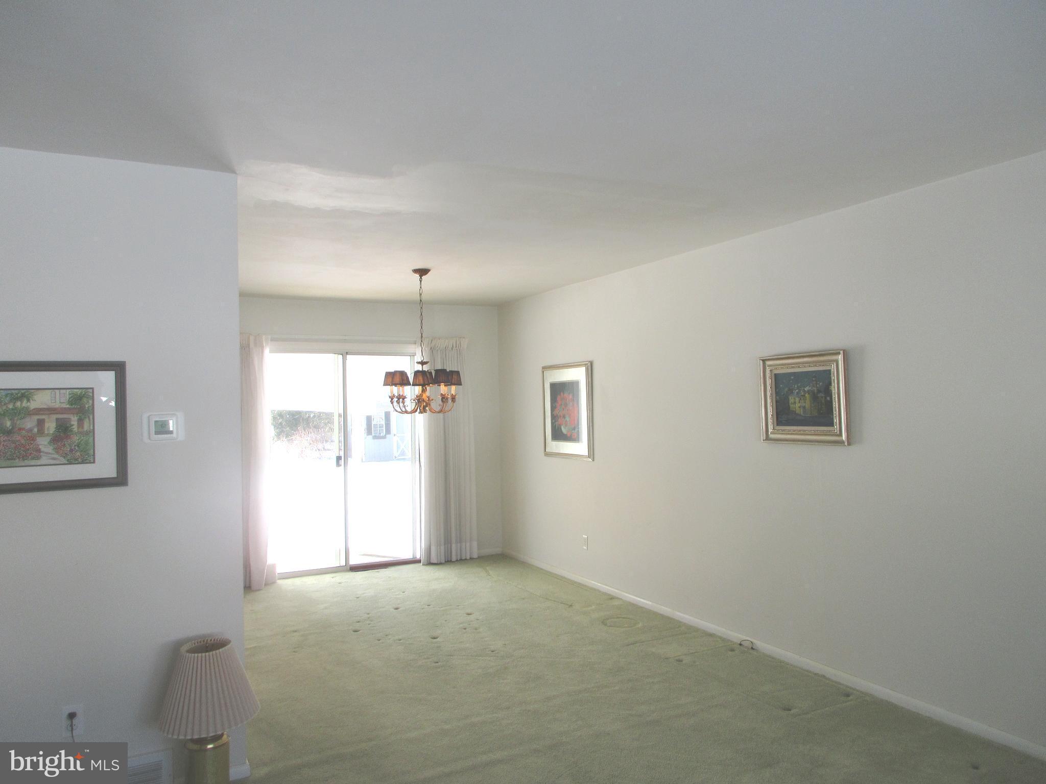 BURGUNDY HILLS - Residential