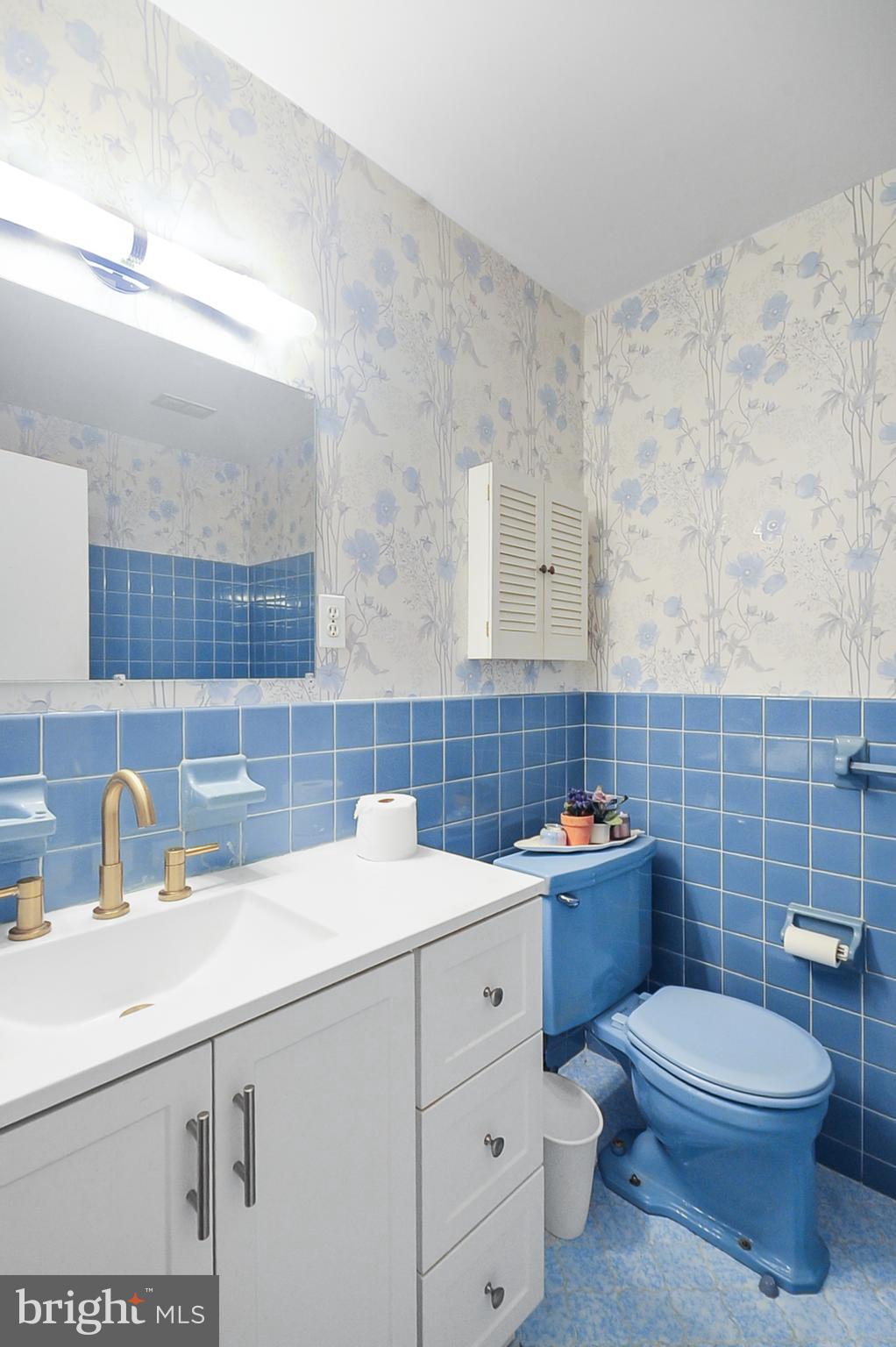 BURGUNDY HILLS - Residential