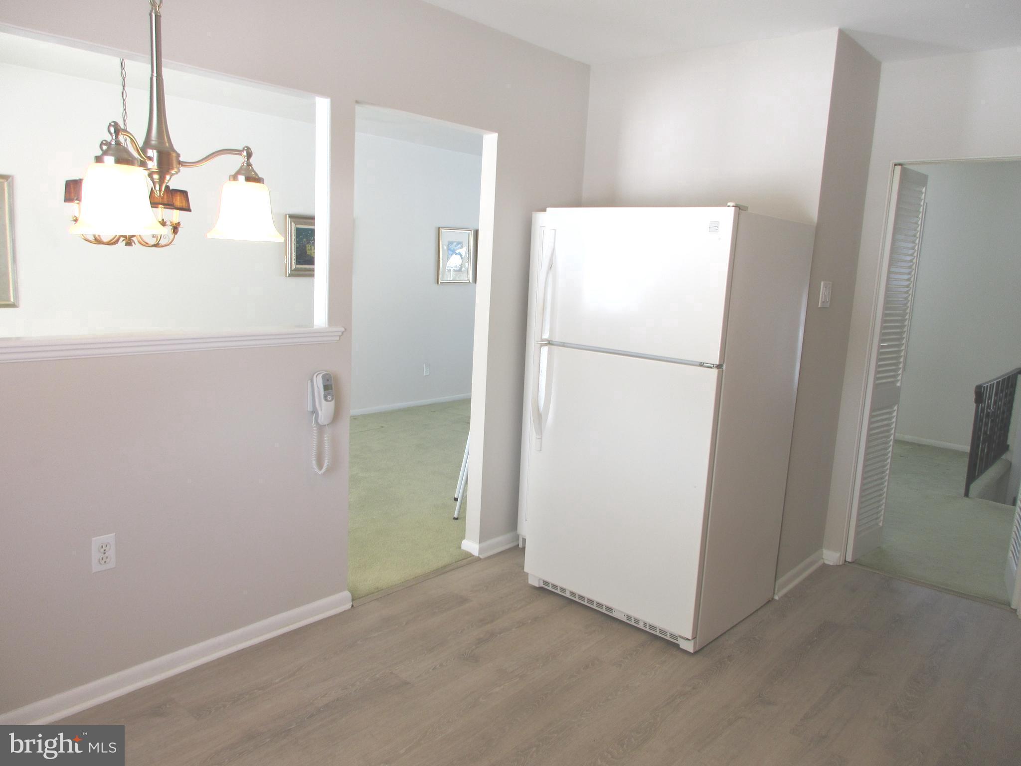 BURGUNDY HILLS - Residential