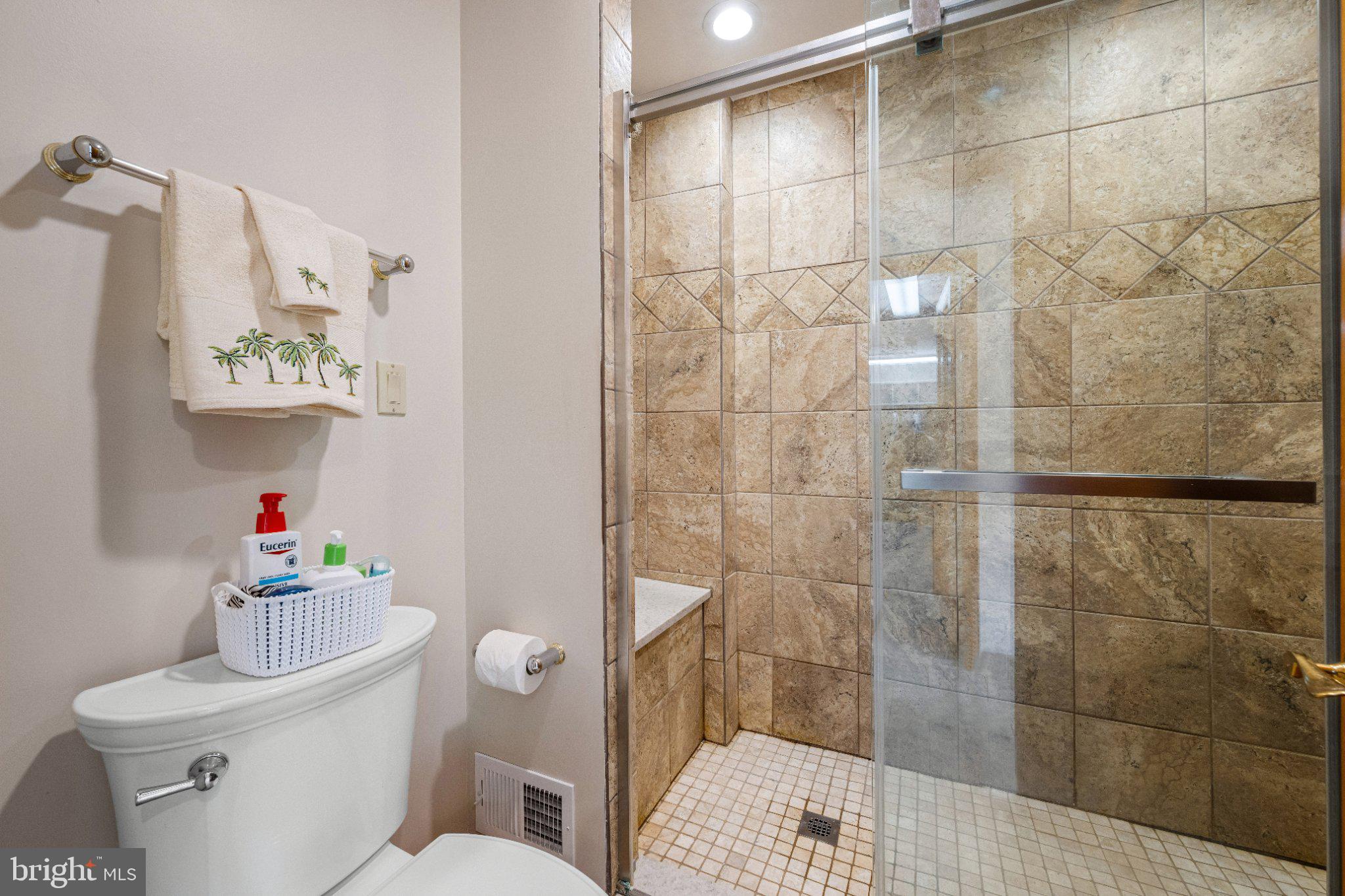 KINGSVILLE - Residential