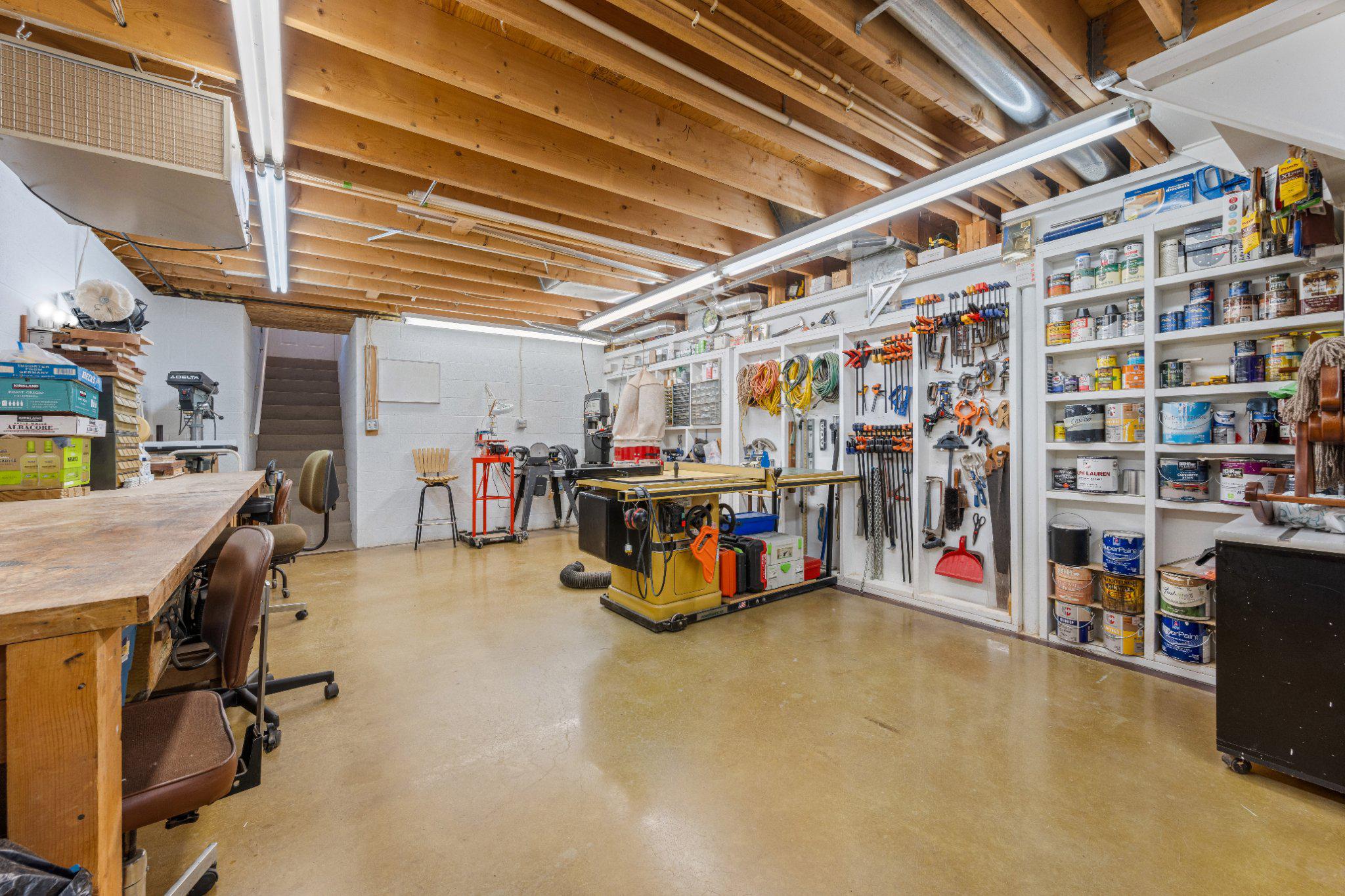 KINGSVILLE - Residential