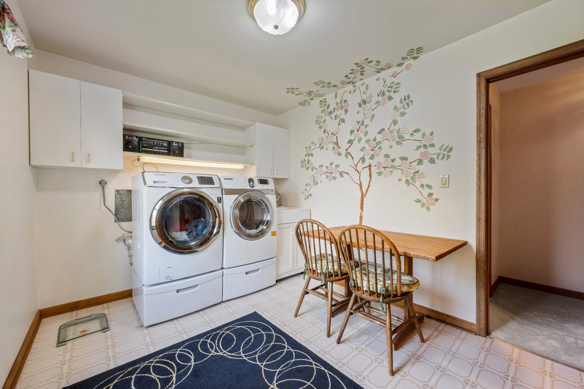 KINGSVILLE - Residential