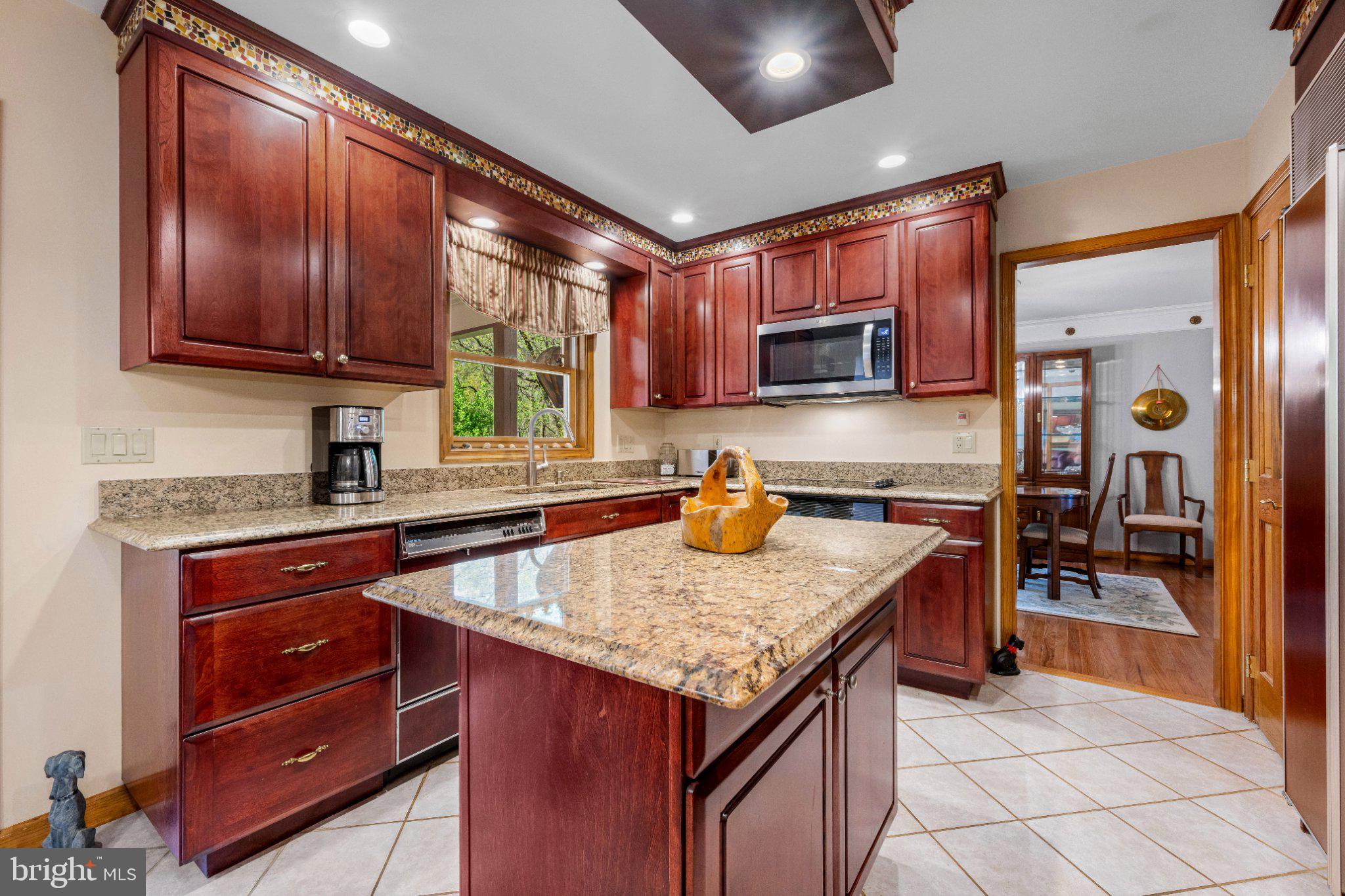 KINGSVILLE - Residential