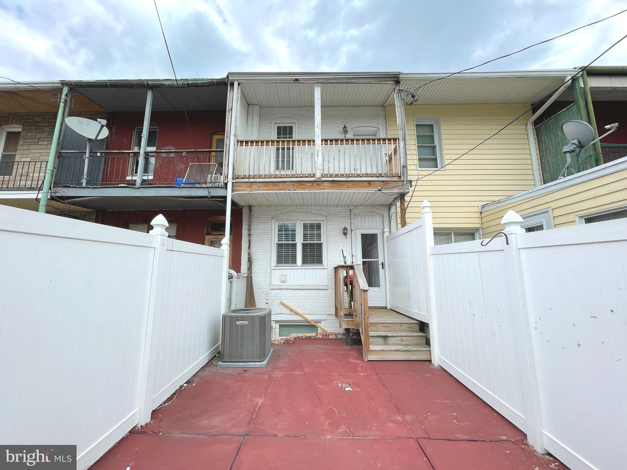 PATTERSON PARK - Residential Lease