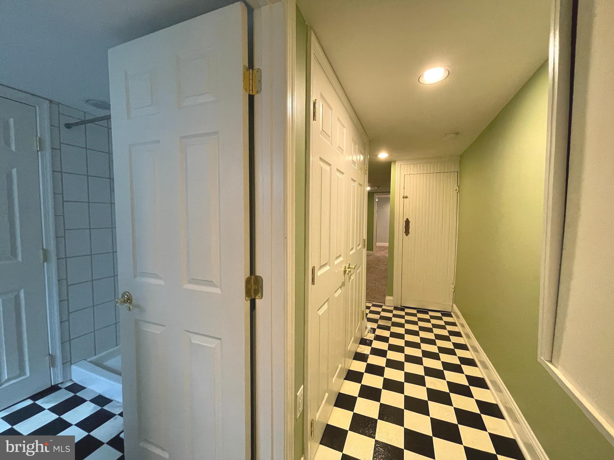 PATTERSON PARK - Residential Lease