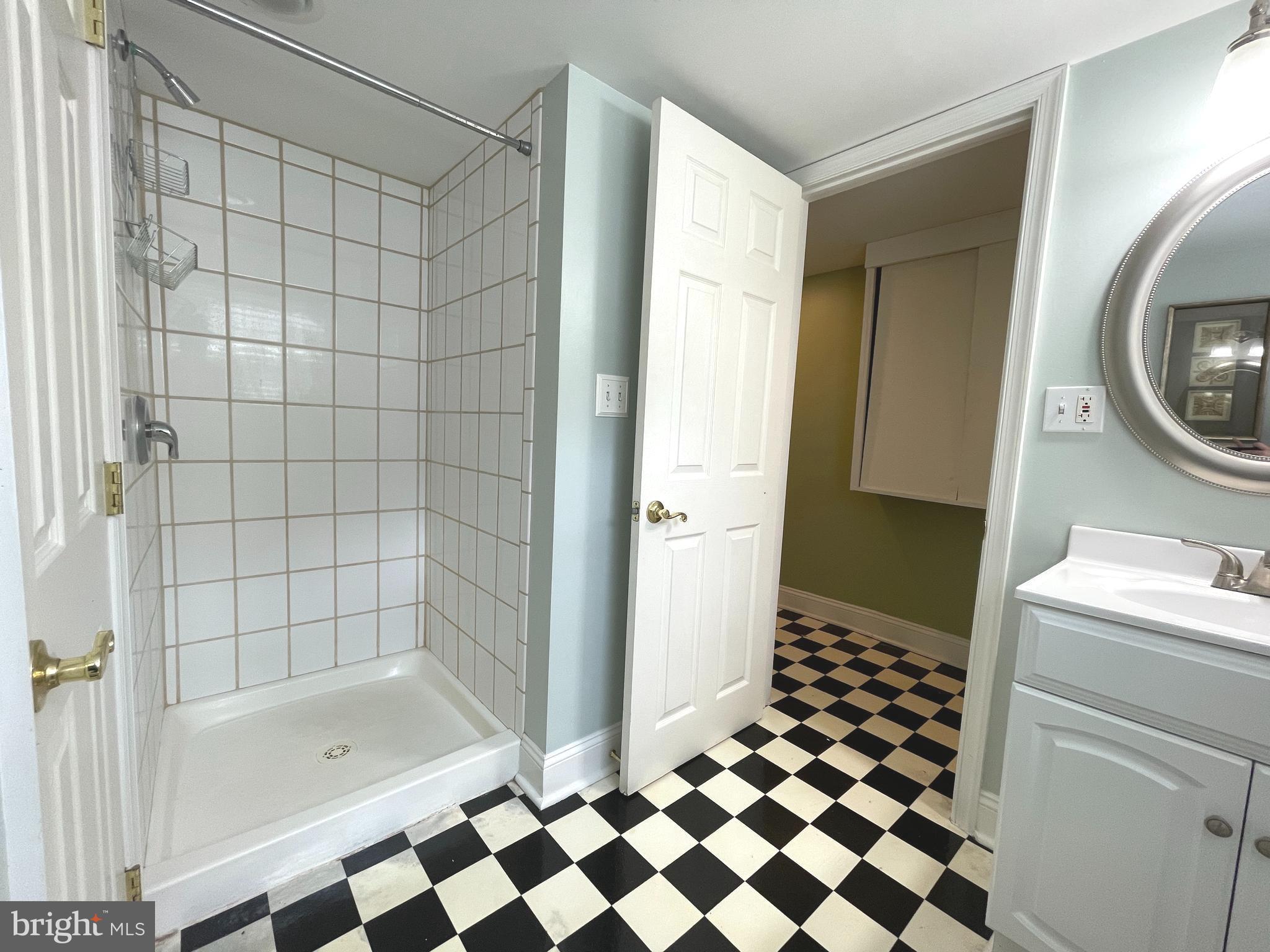 PATTERSON PARK - Residential Lease