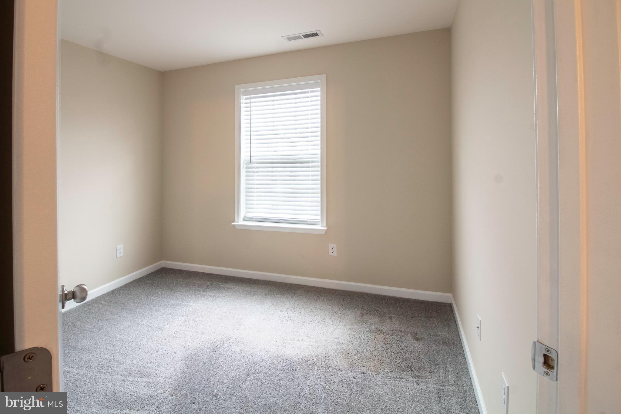 WOODLAND MANOR - Residential