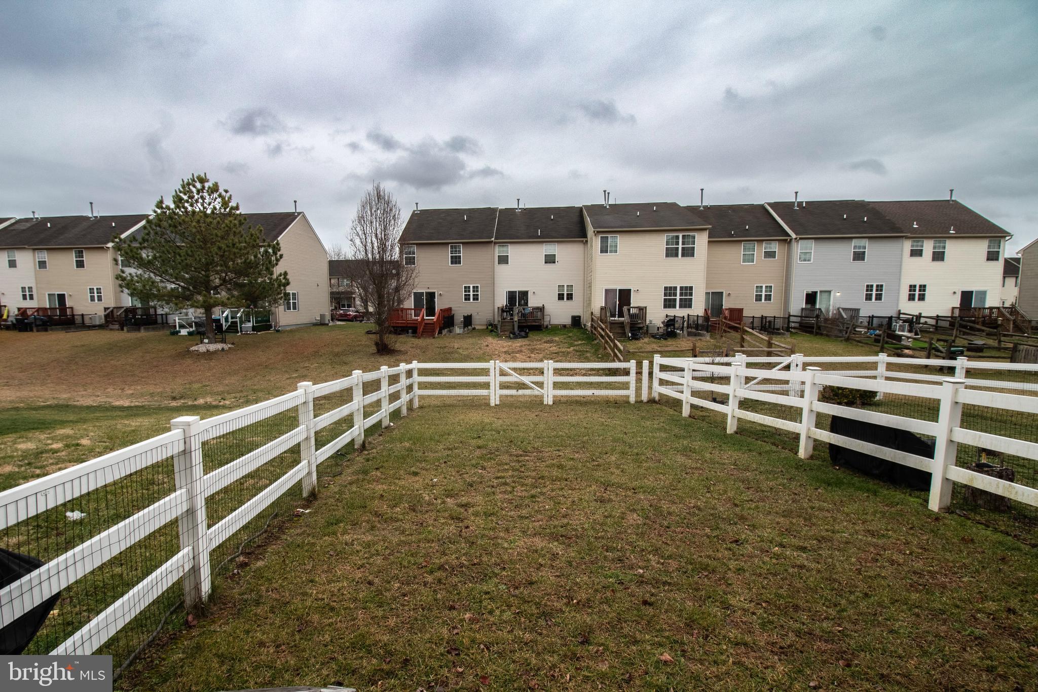 WOODLAND MANOR - Residential