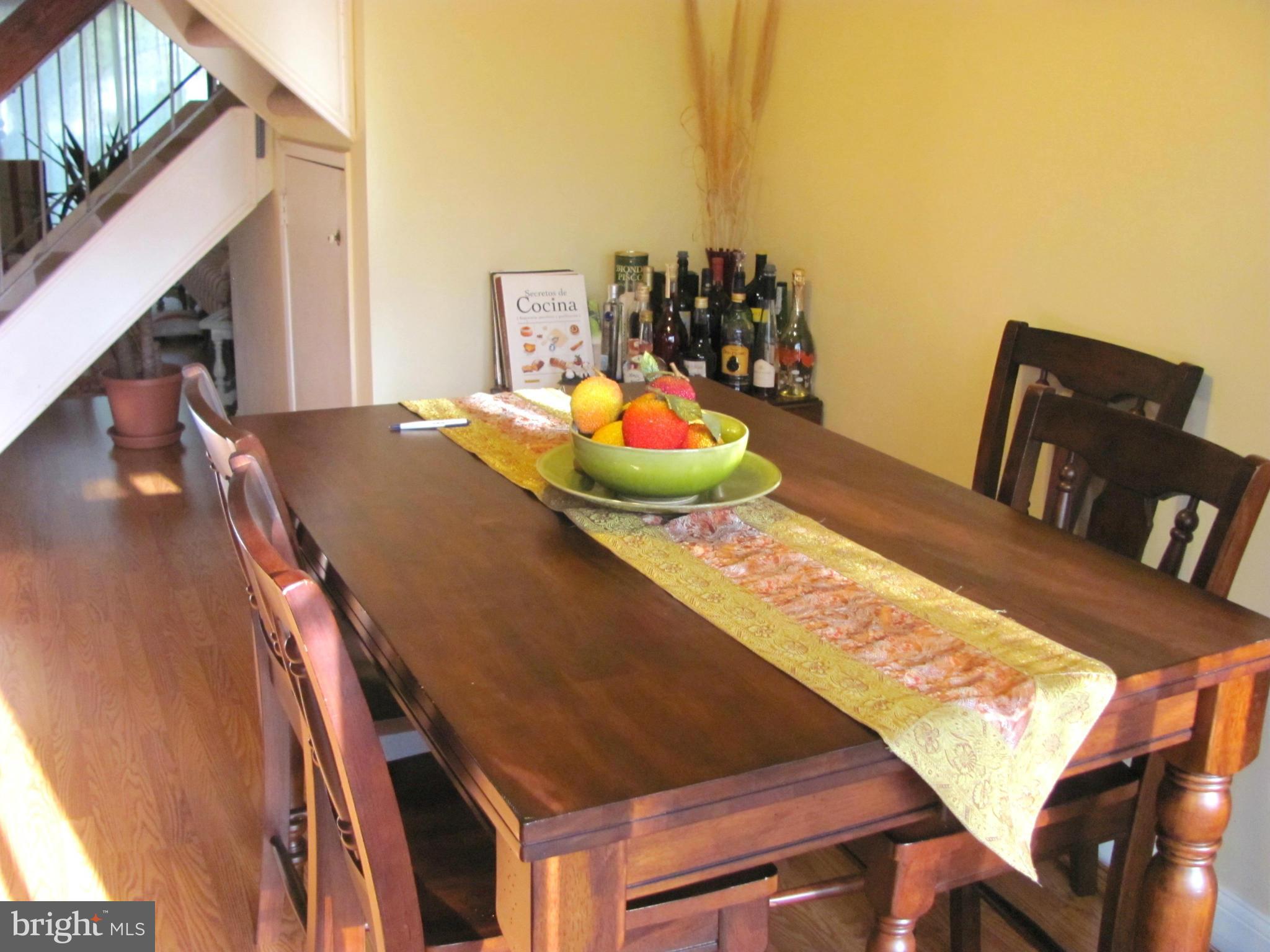 RESTON - Residential Lease