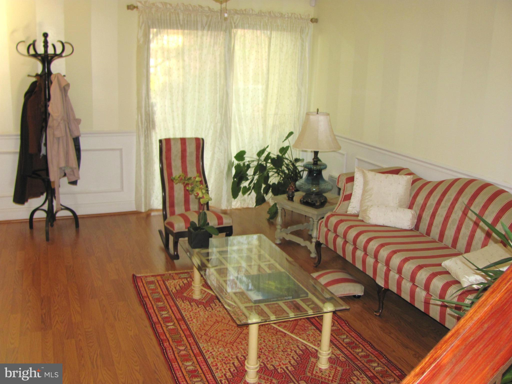 RESTON - Residential Lease