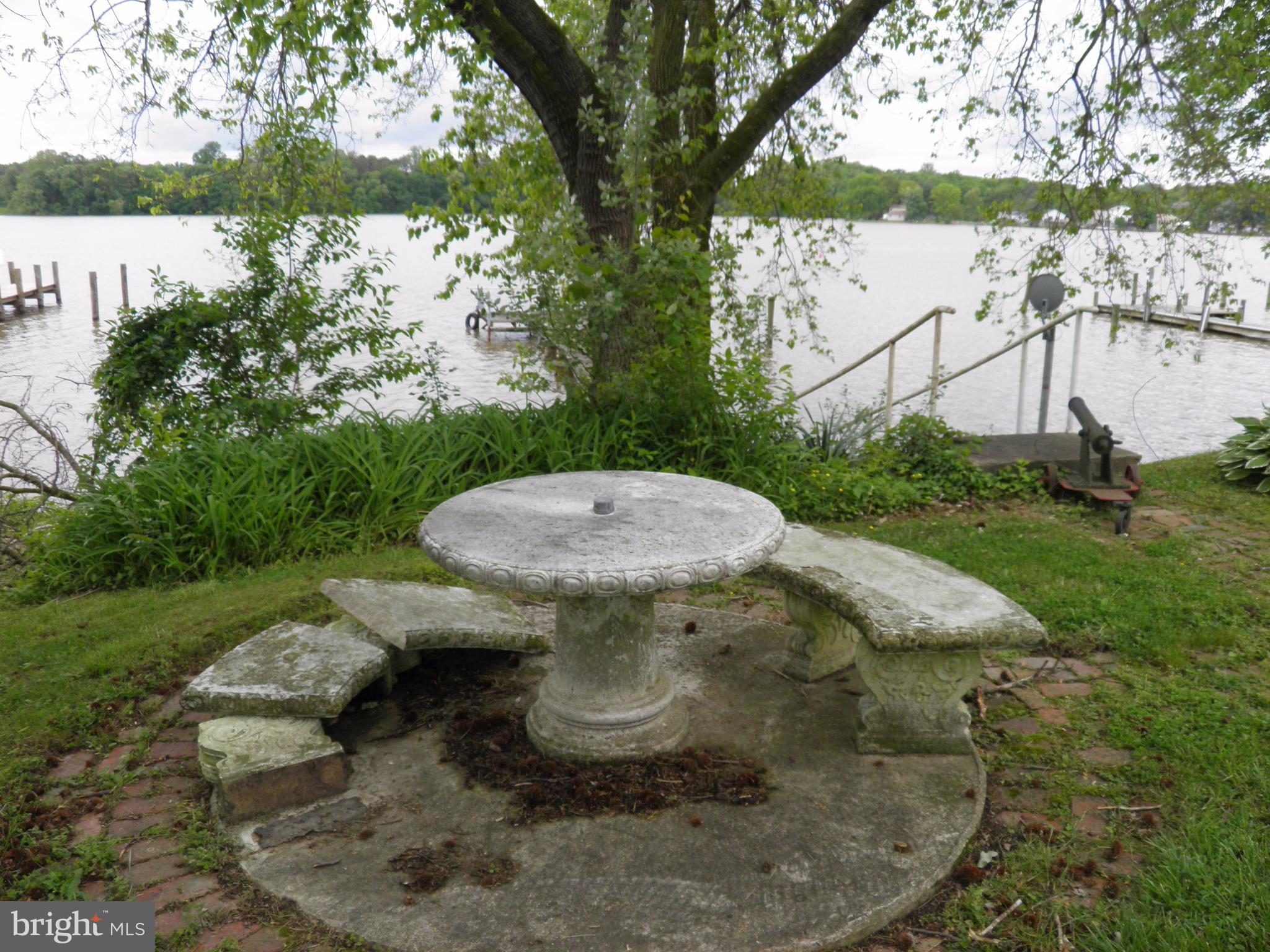 LORELEY BEACH - Residential