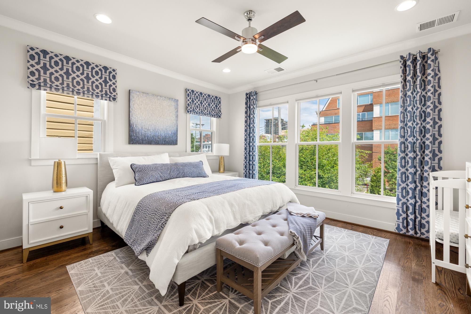 HISTORIC OLD TOWN - Residential