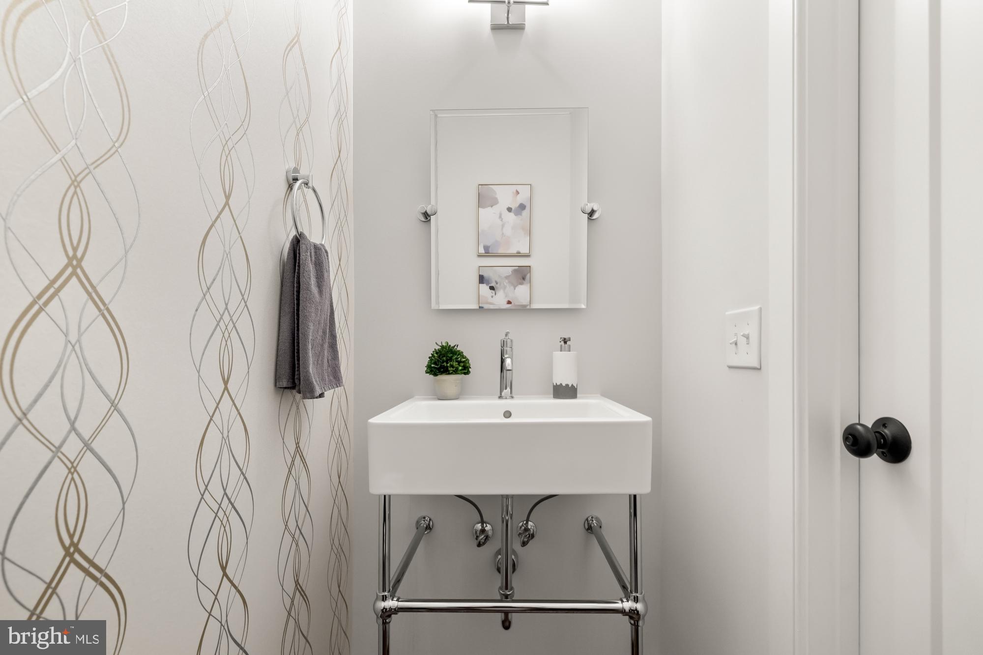 HISTORIC OLD TOWN - Residential