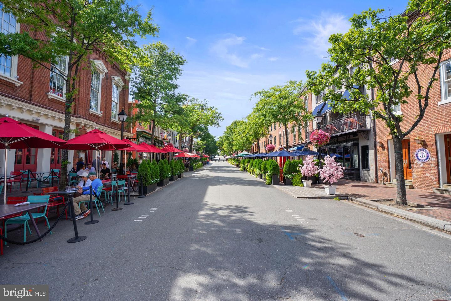 HISTORIC OLD TOWN - Residential