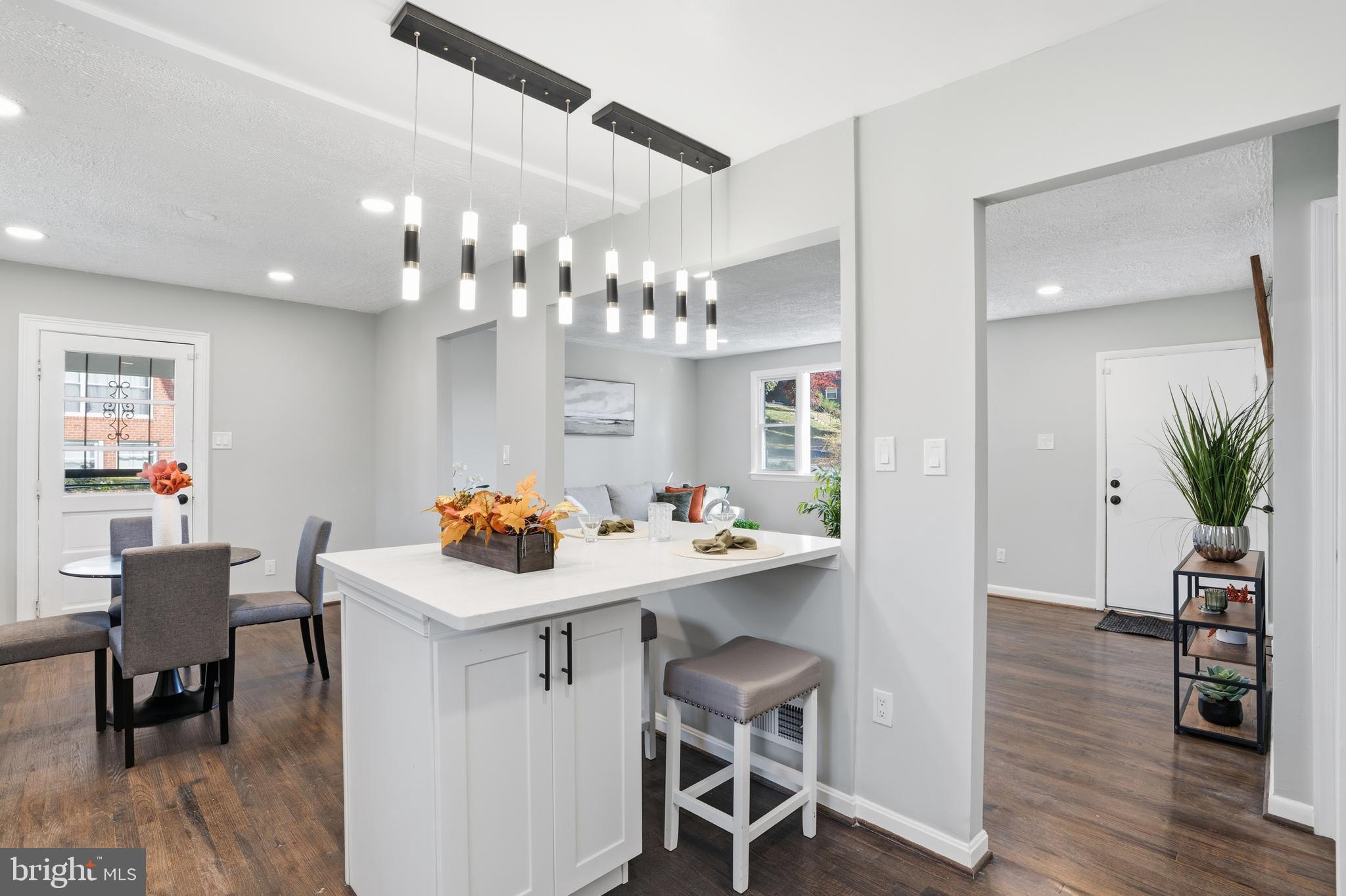 BARNABY VILLAGE - Residential