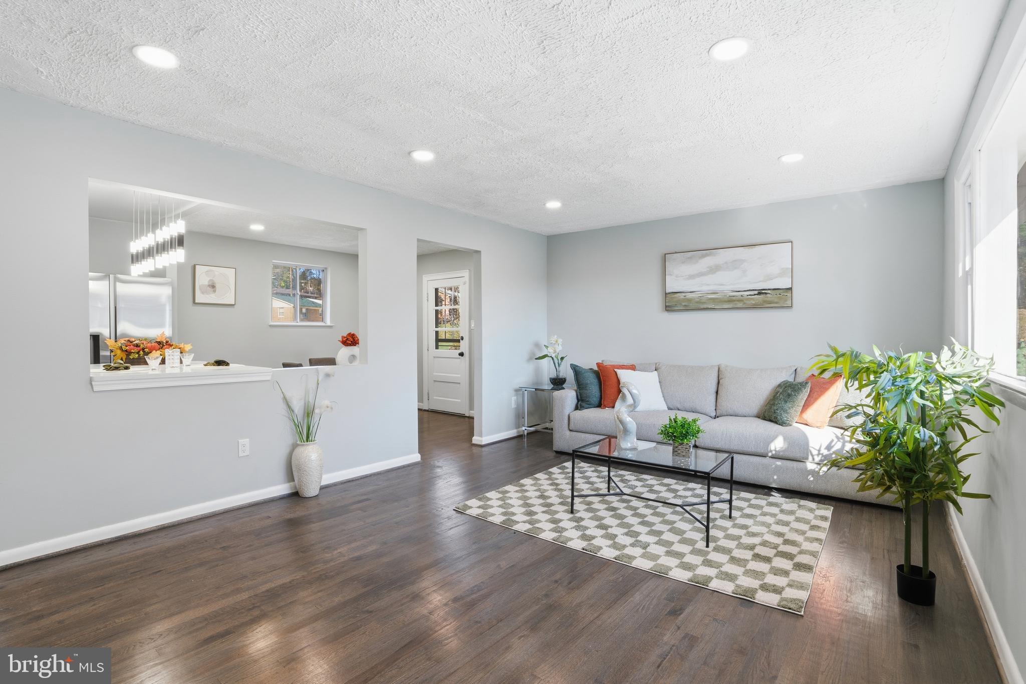 BARNABY VILLAGE - Residential