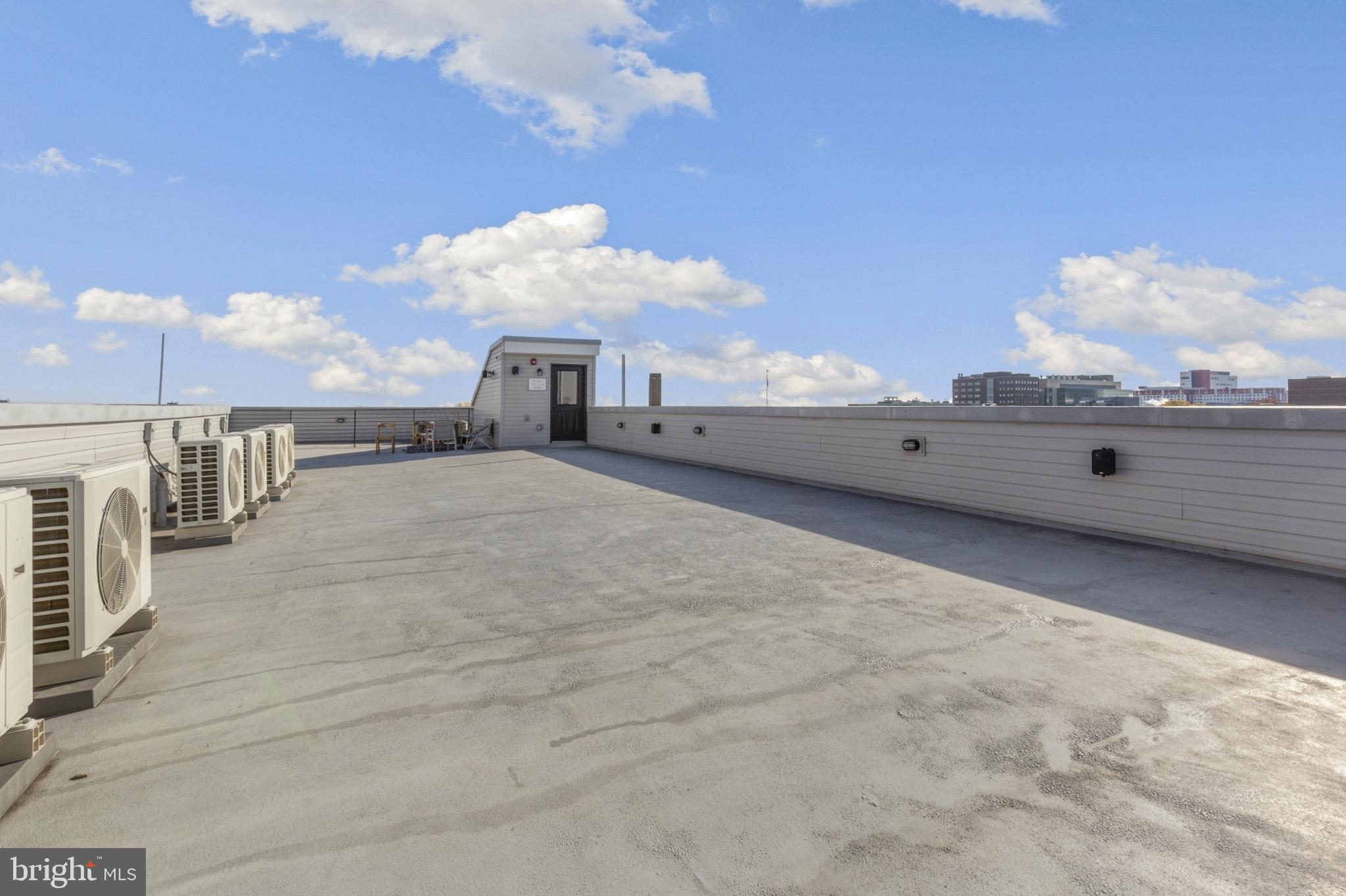 PHILADELPHIA (NORTH) - Residential Lease