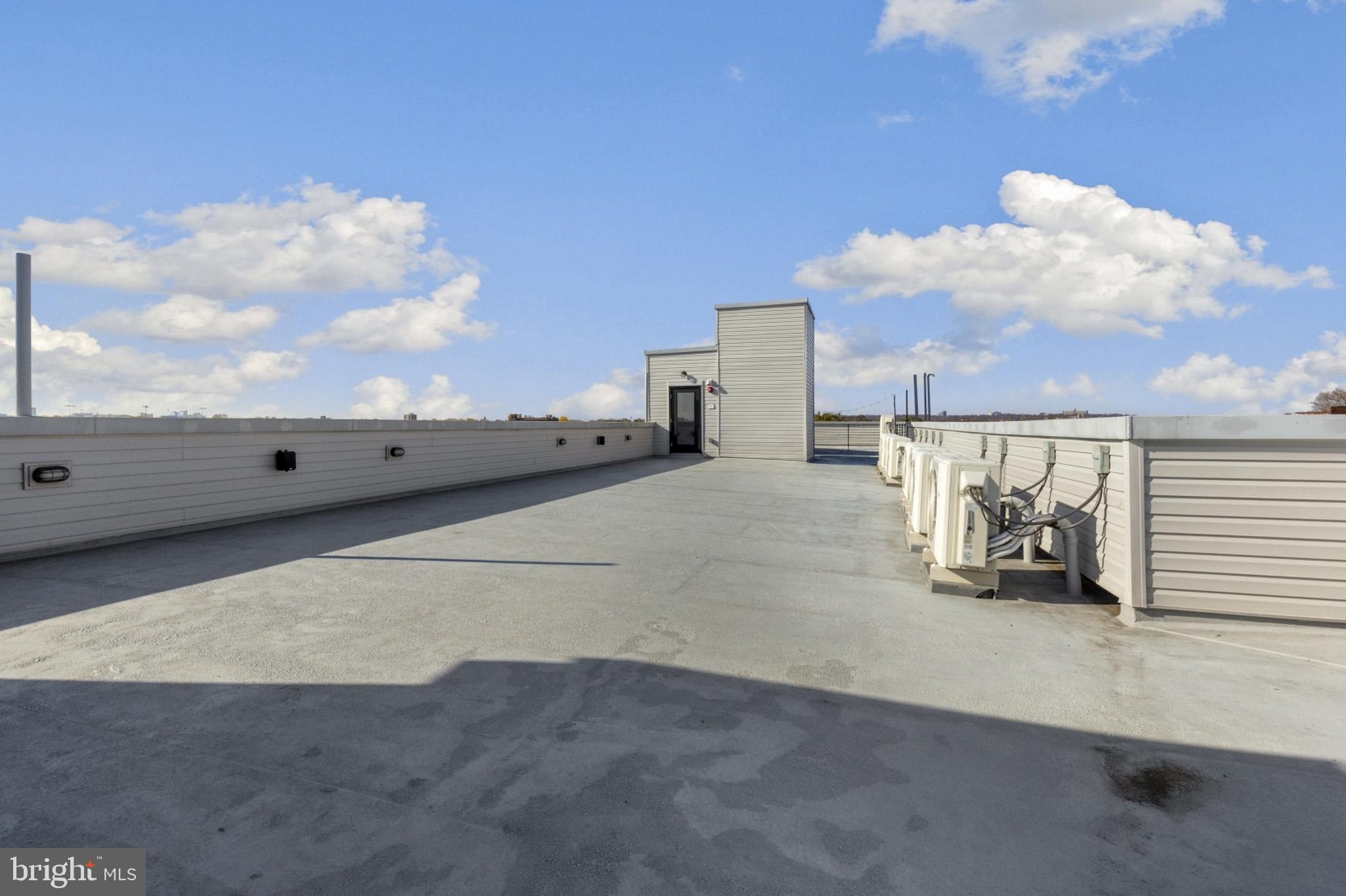 PHILADELPHIA (NORTH) - Residential Lease