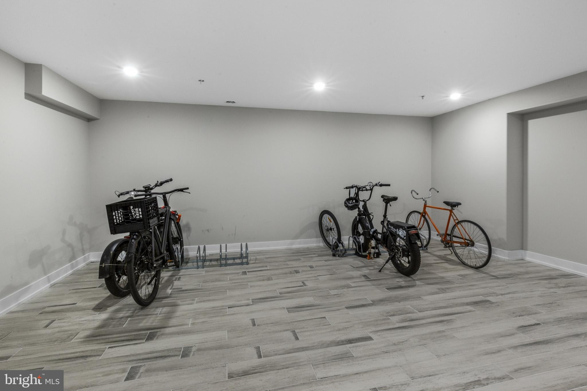 PHILADELPHIA (NORTH) - Residential Lease