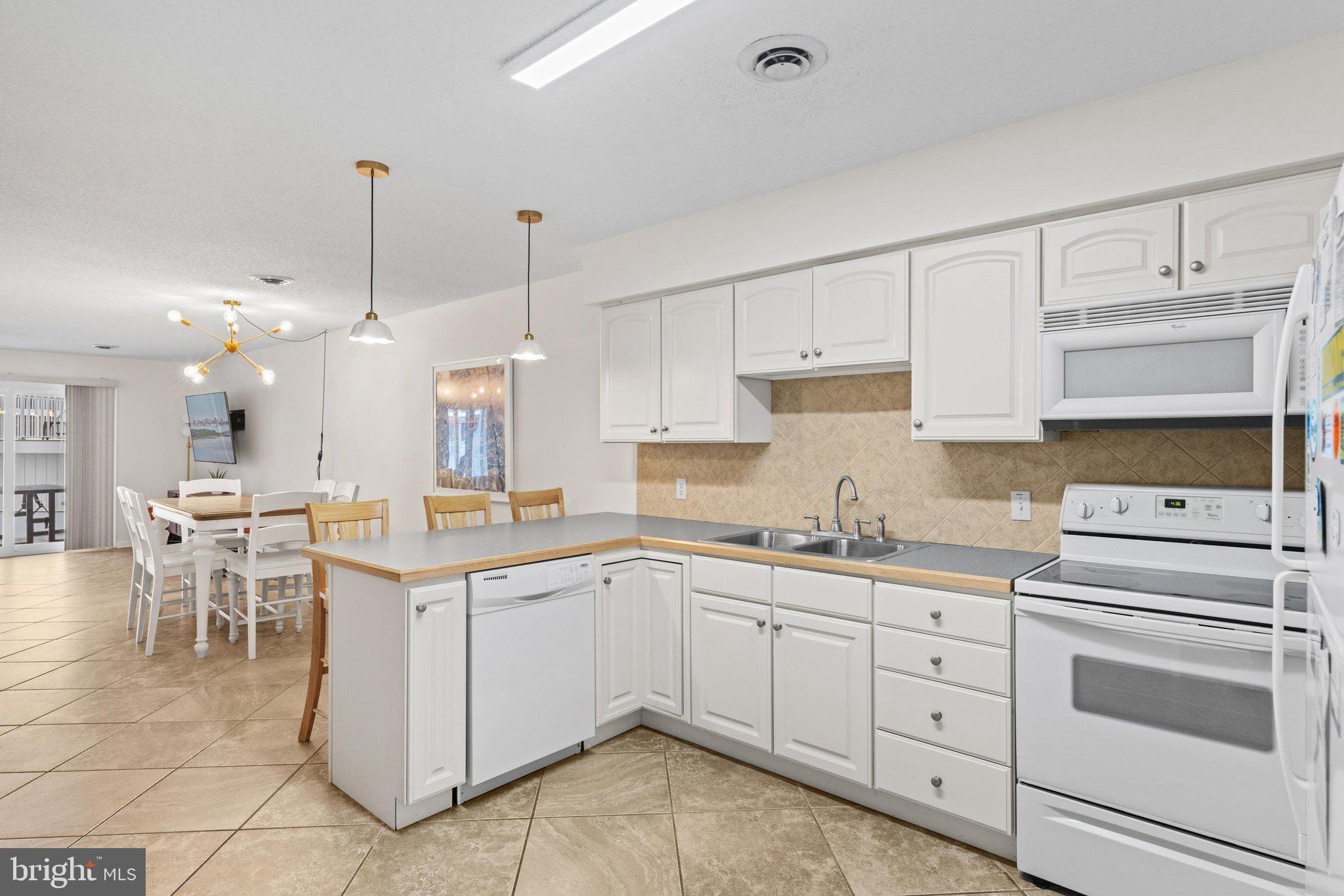 5401 COASTAL HIGHWAY 1090B