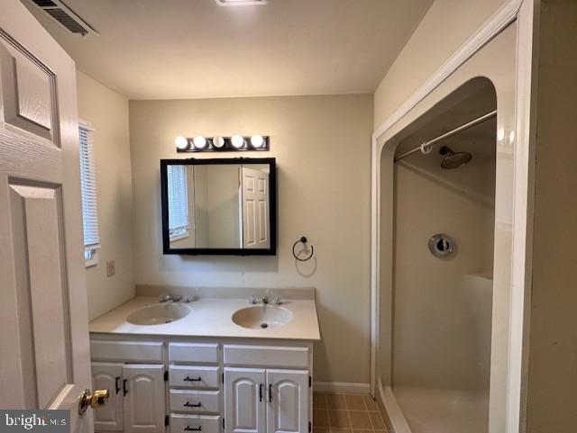 SOUTH BEECHWOOD - Residential Lease