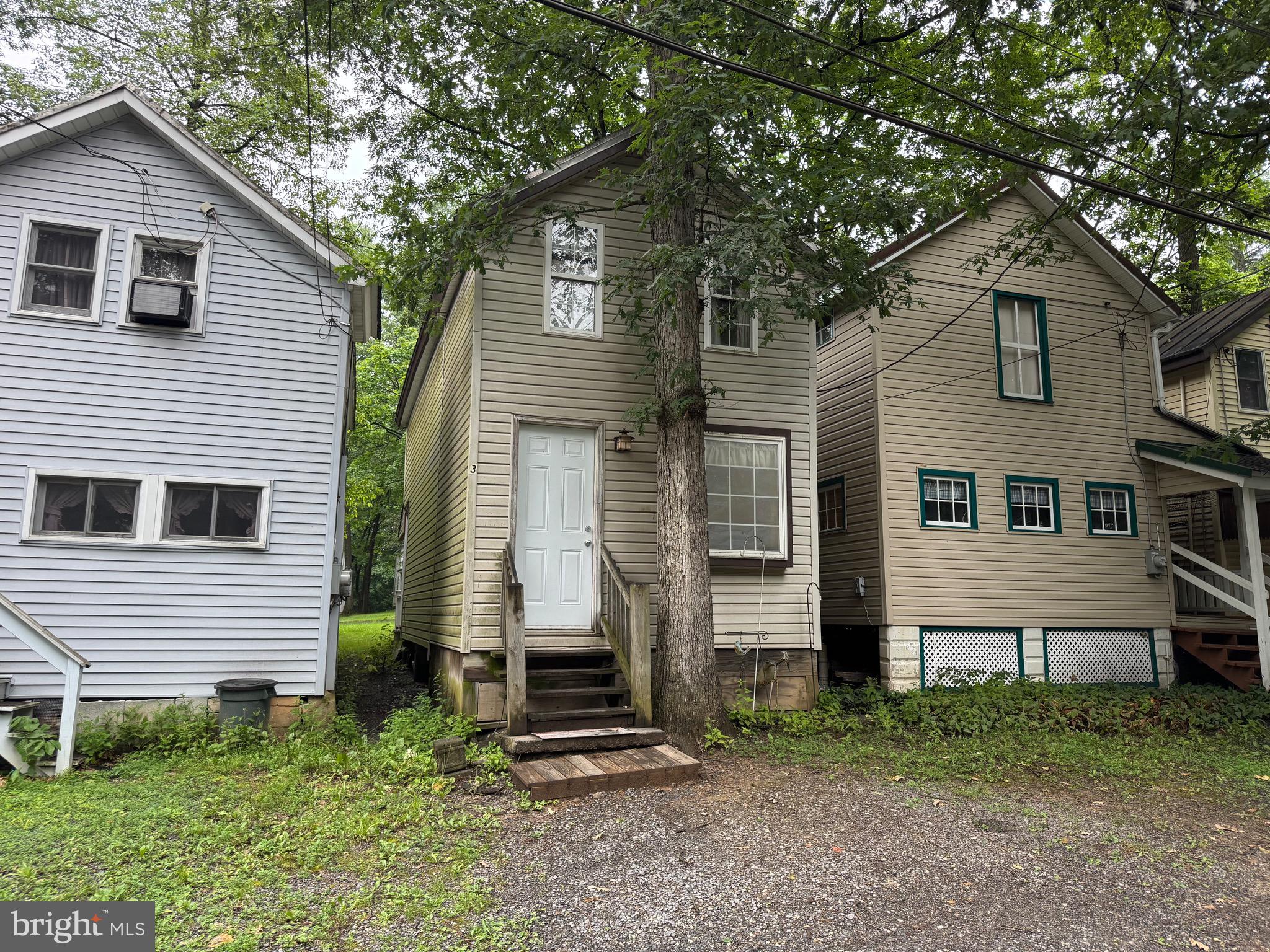 3 MOUNT LEBANON DRIVE
