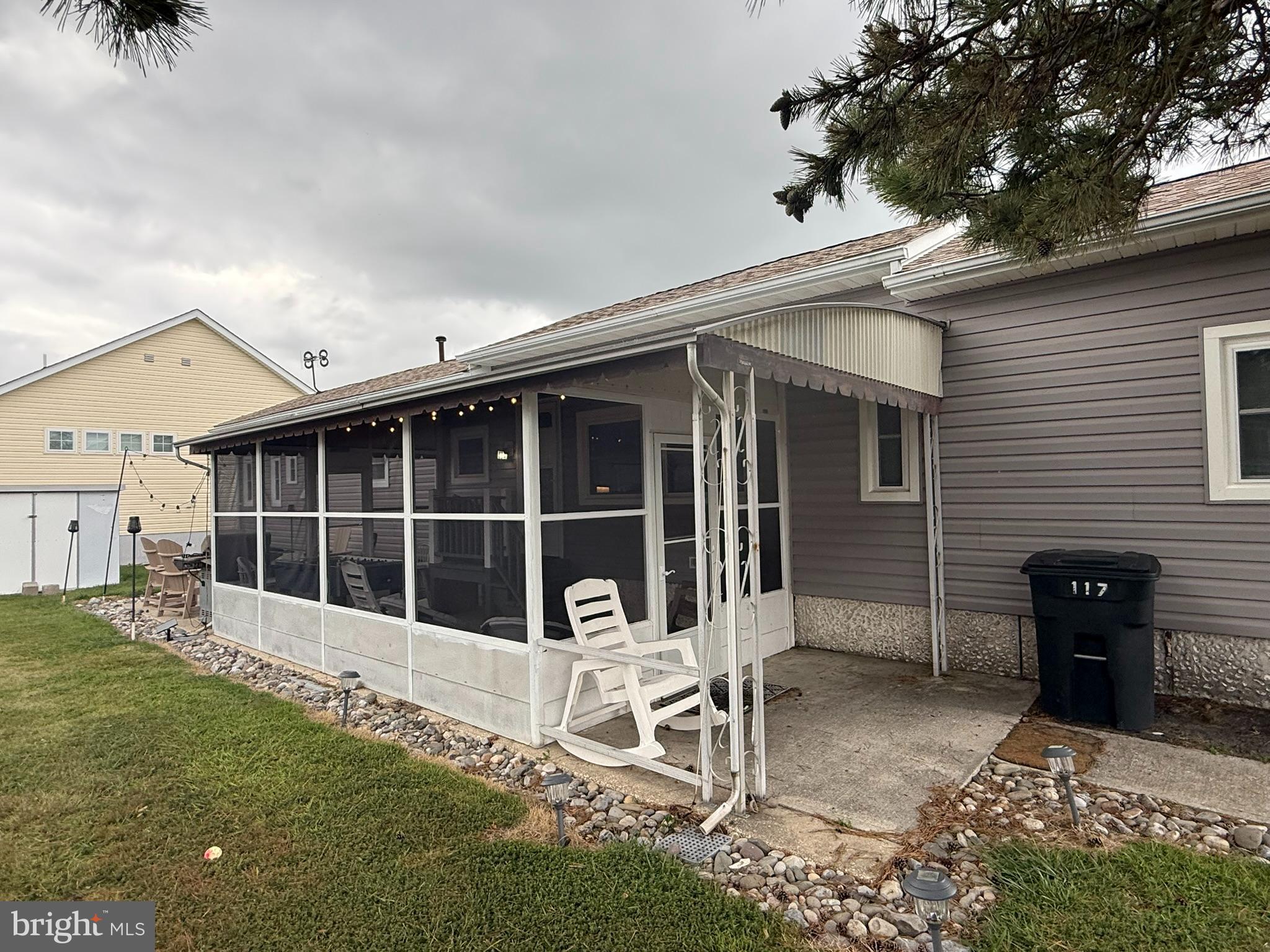 MONTEGO BAY - Residential Lease