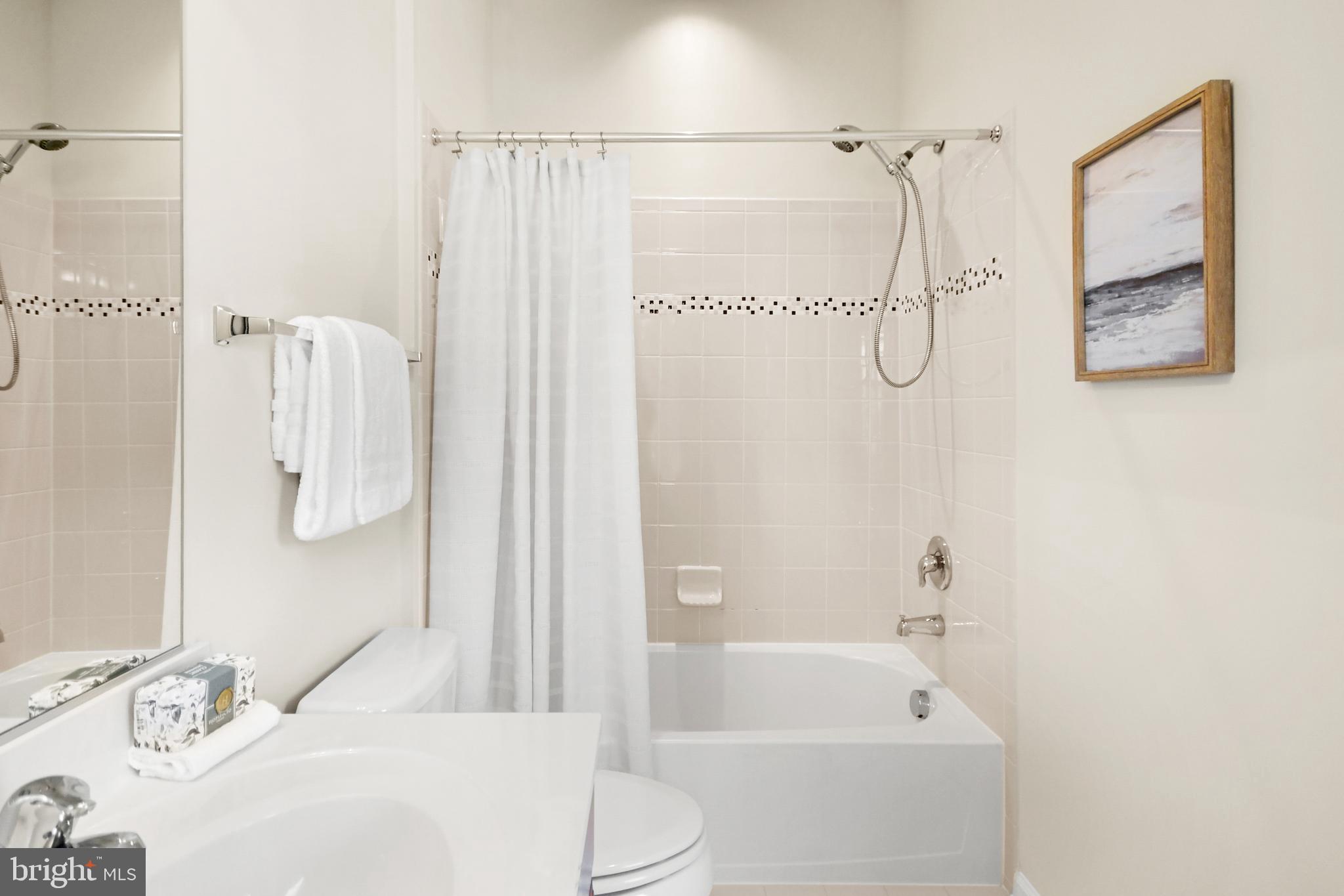 POTOMAC OVERLOOK CONDO - Residential