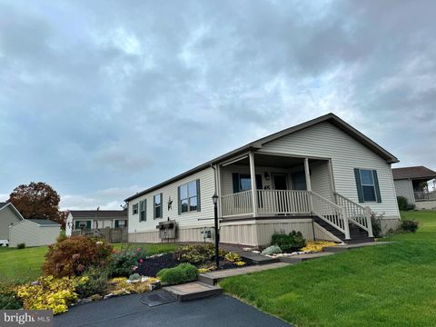 Photo of 45 EMILY LN, NEW HOLLAND, PA 17557 (MLS # PALA2043012)