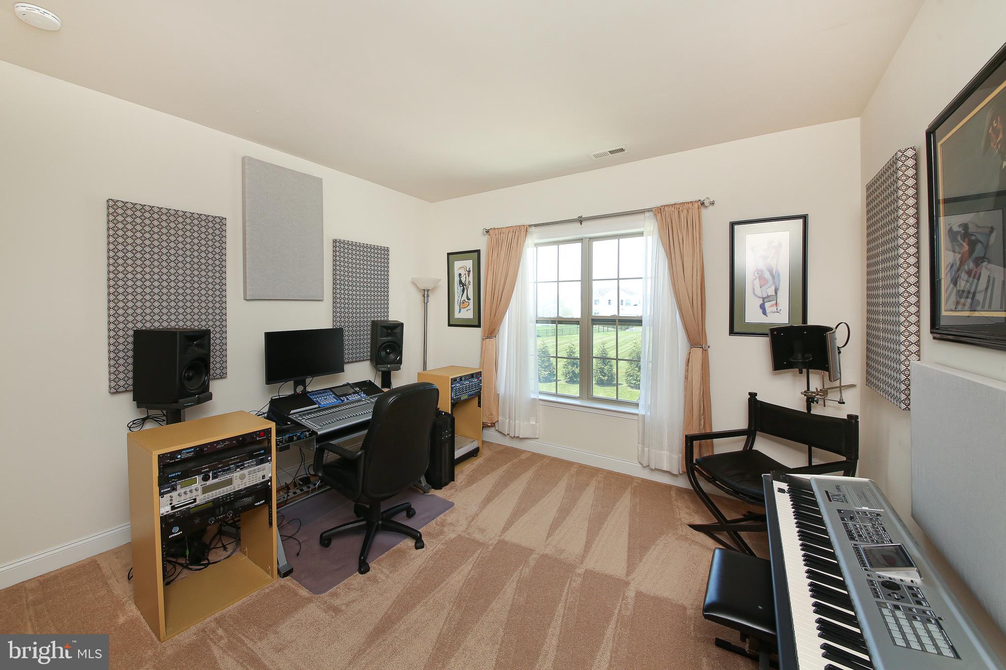 WARRINGTON GLEN - Residential