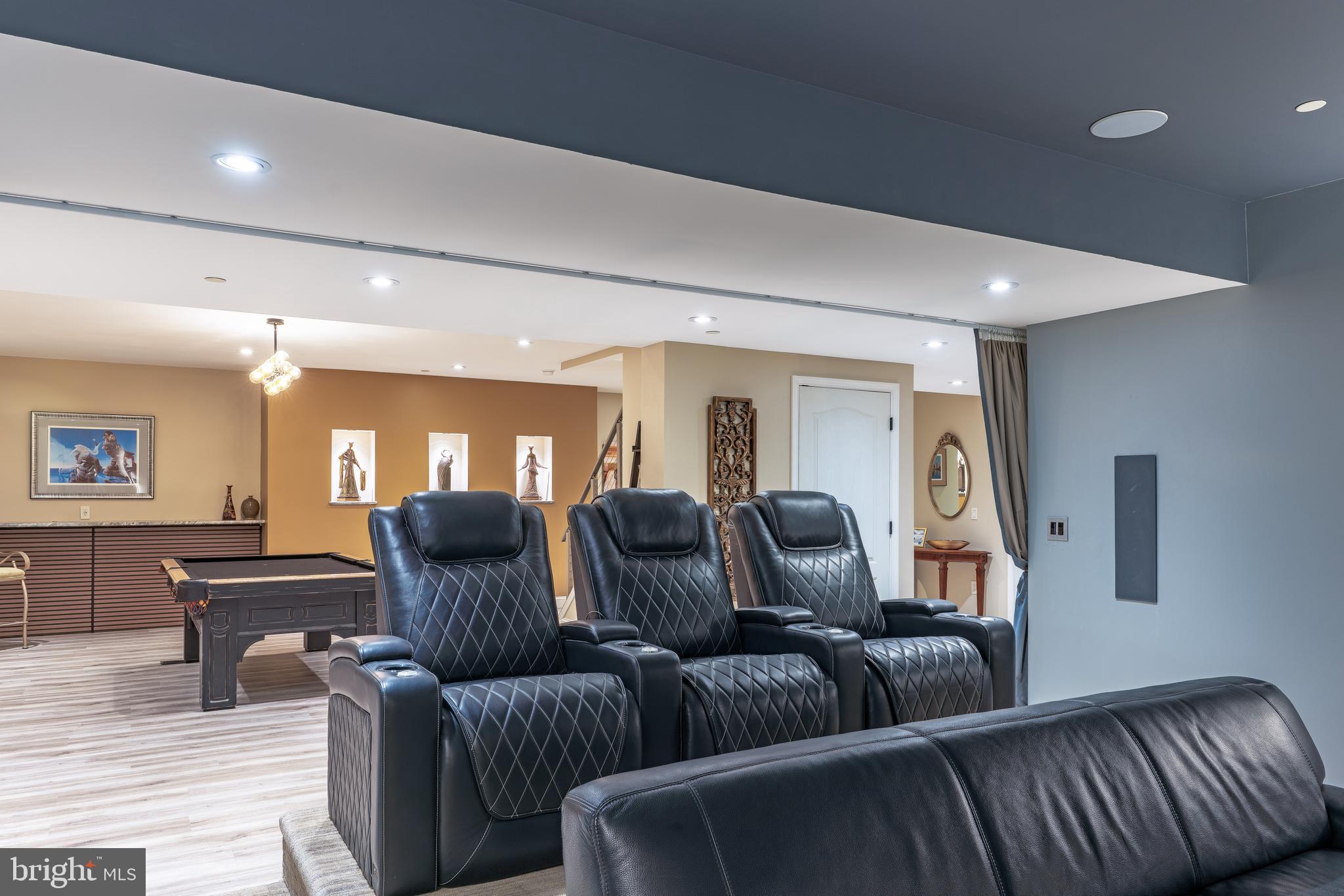 WARRINGTON GLEN - Residential