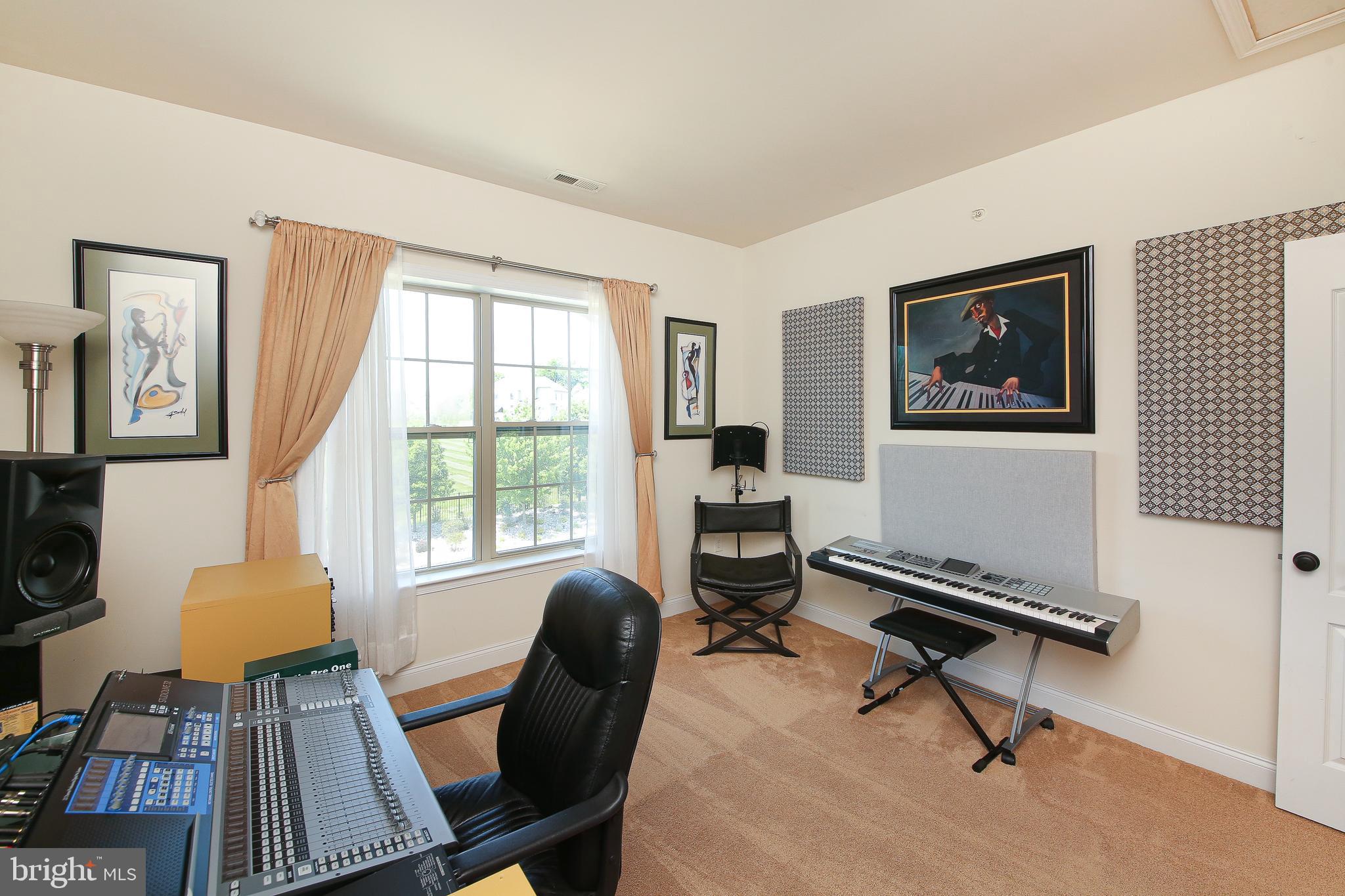 WARRINGTON GLEN - Residential