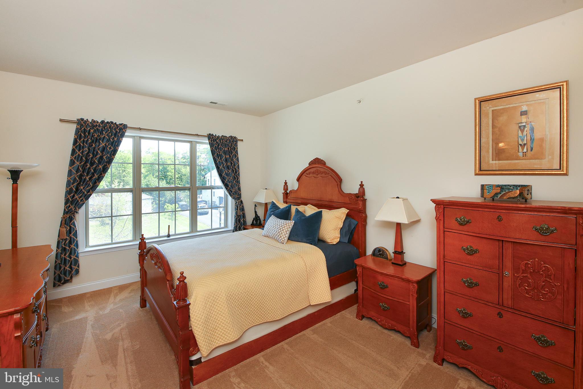 WARRINGTON GLEN - Residential