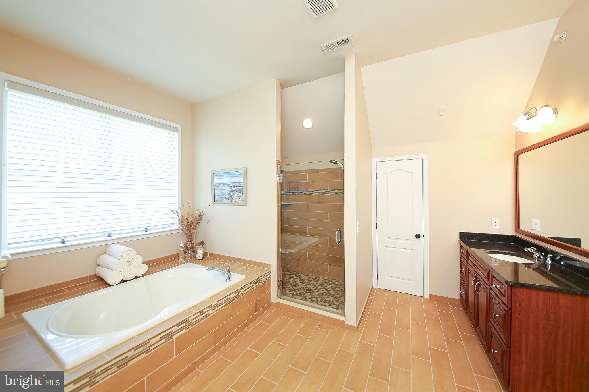 WARRINGTON GLEN - Residential
