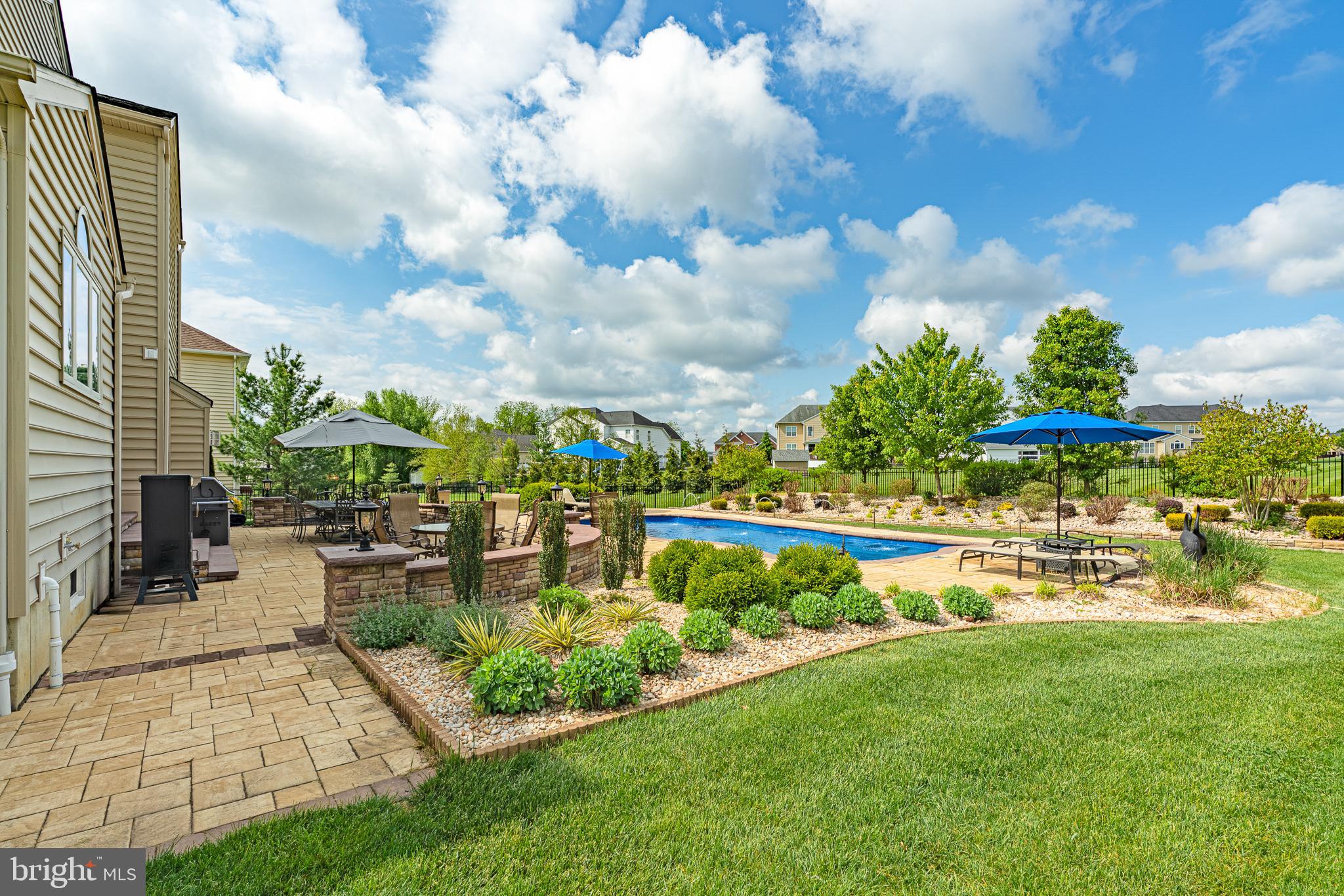 WARRINGTON GLEN - Residential