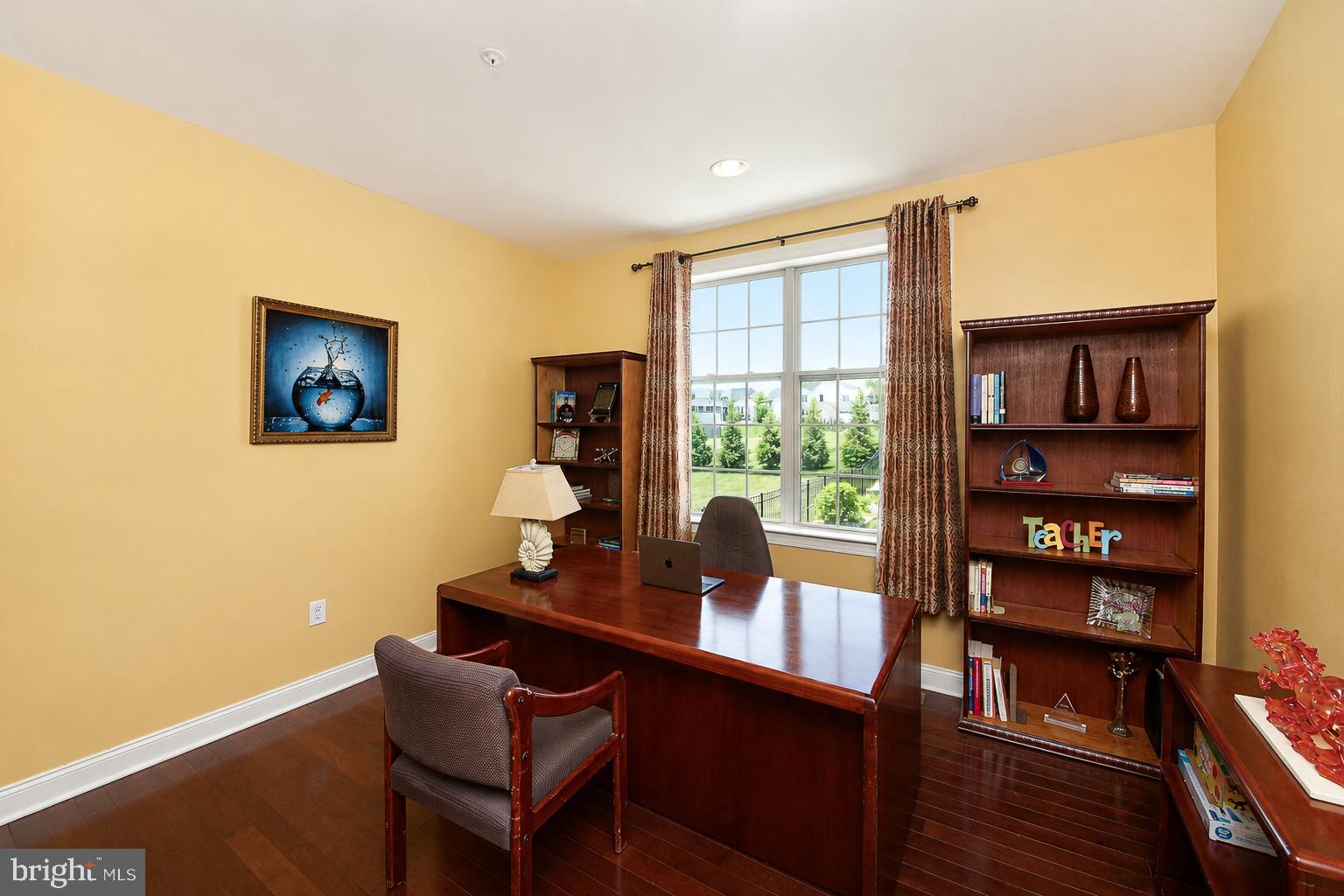WARRINGTON GLEN - Residential