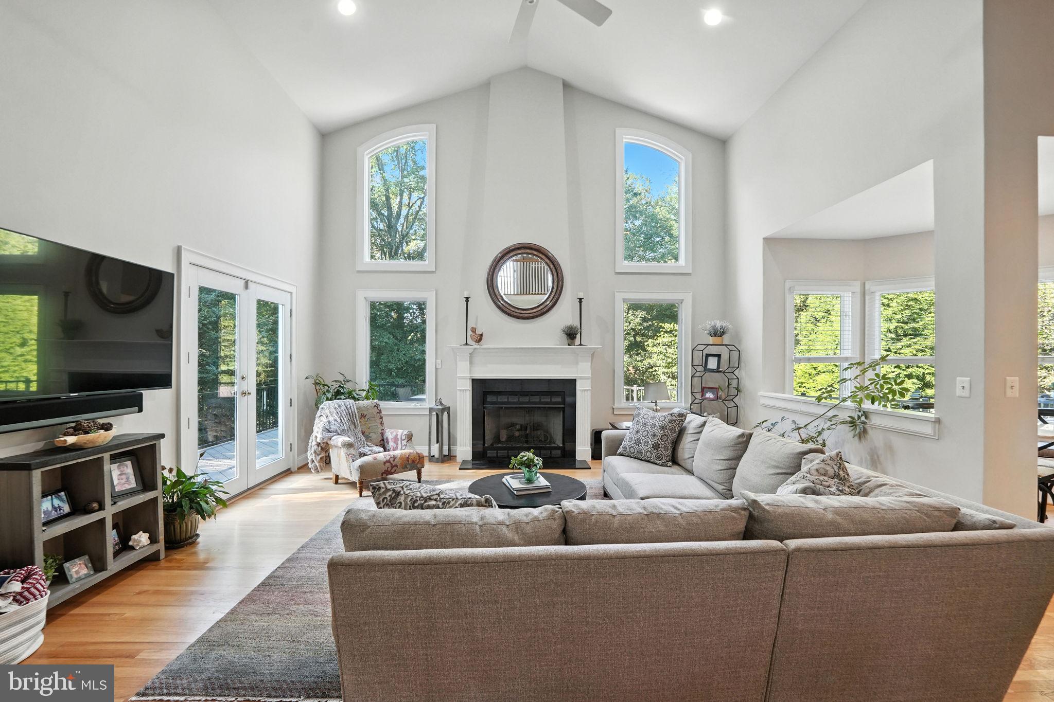 AYR HILL - Residential