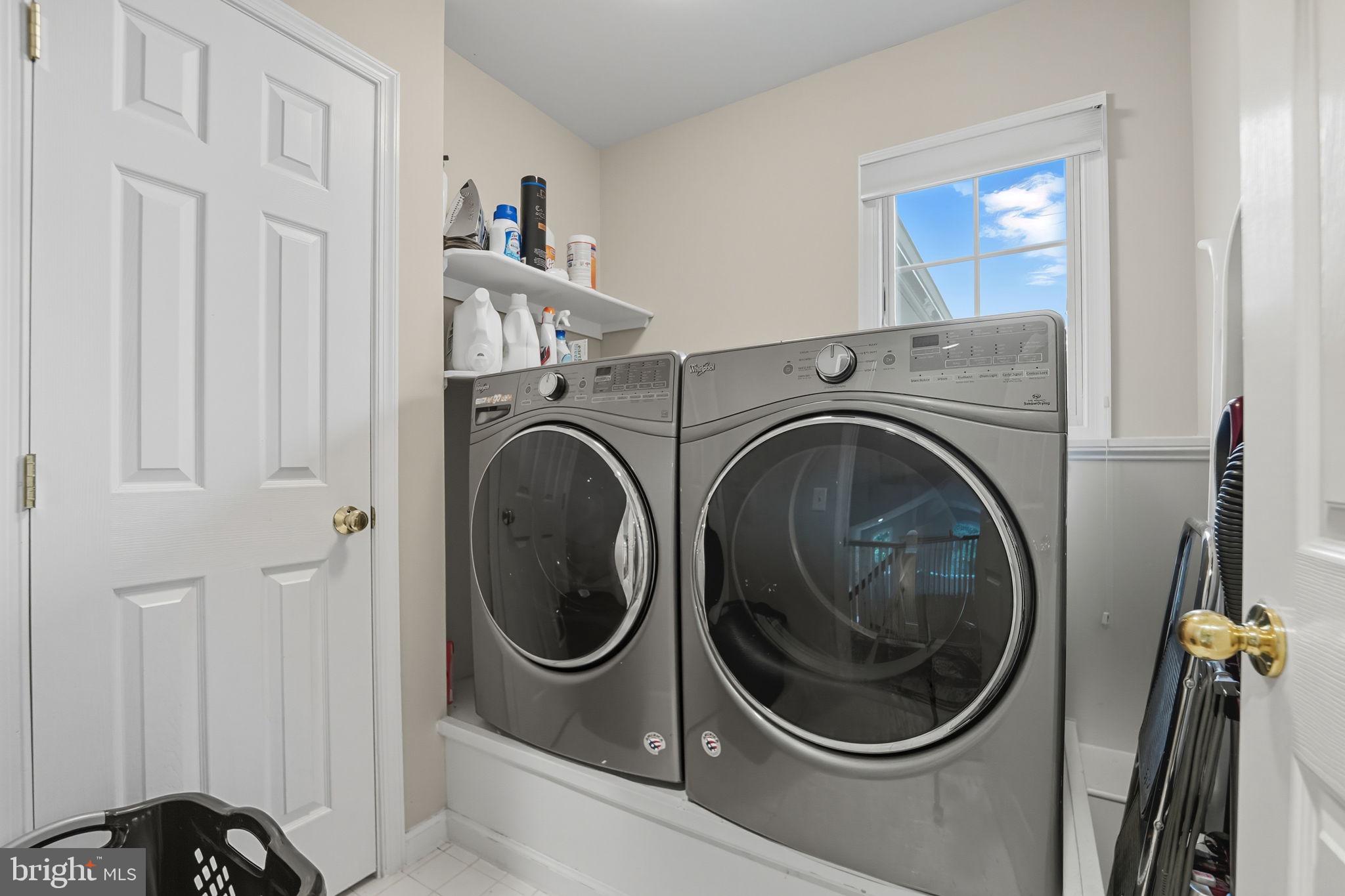 AYR HILL - Residential